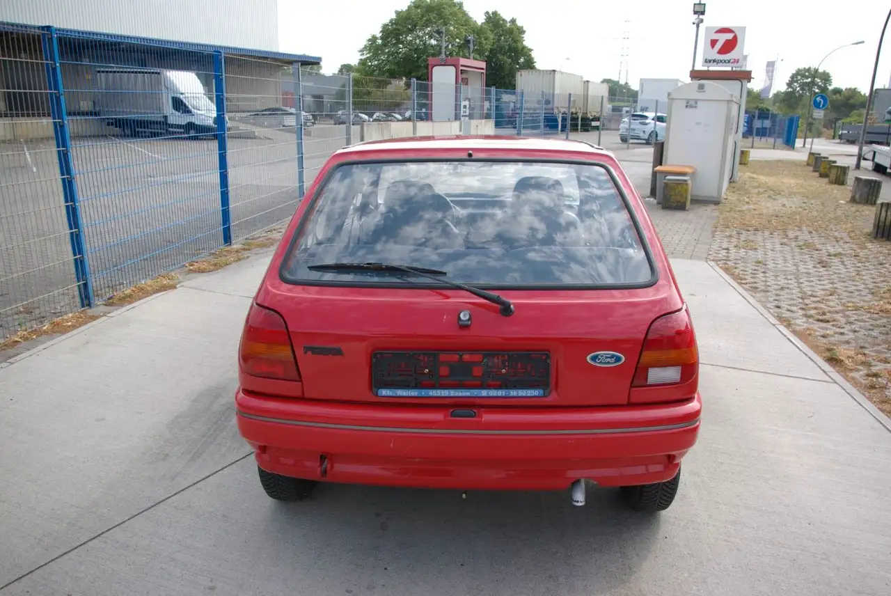 Ford Fiesta 1. Hand Oldtimer, foto 4
