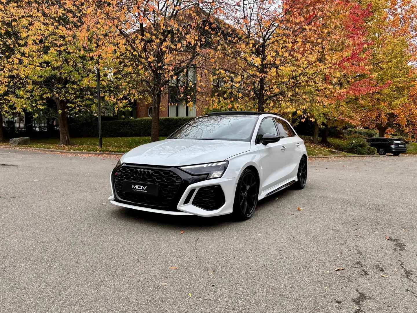 Audi RS3 SportbackTFSI Quattro PANO-MATRIX-B&O-HEAD-UP 2024 Blanc - 2