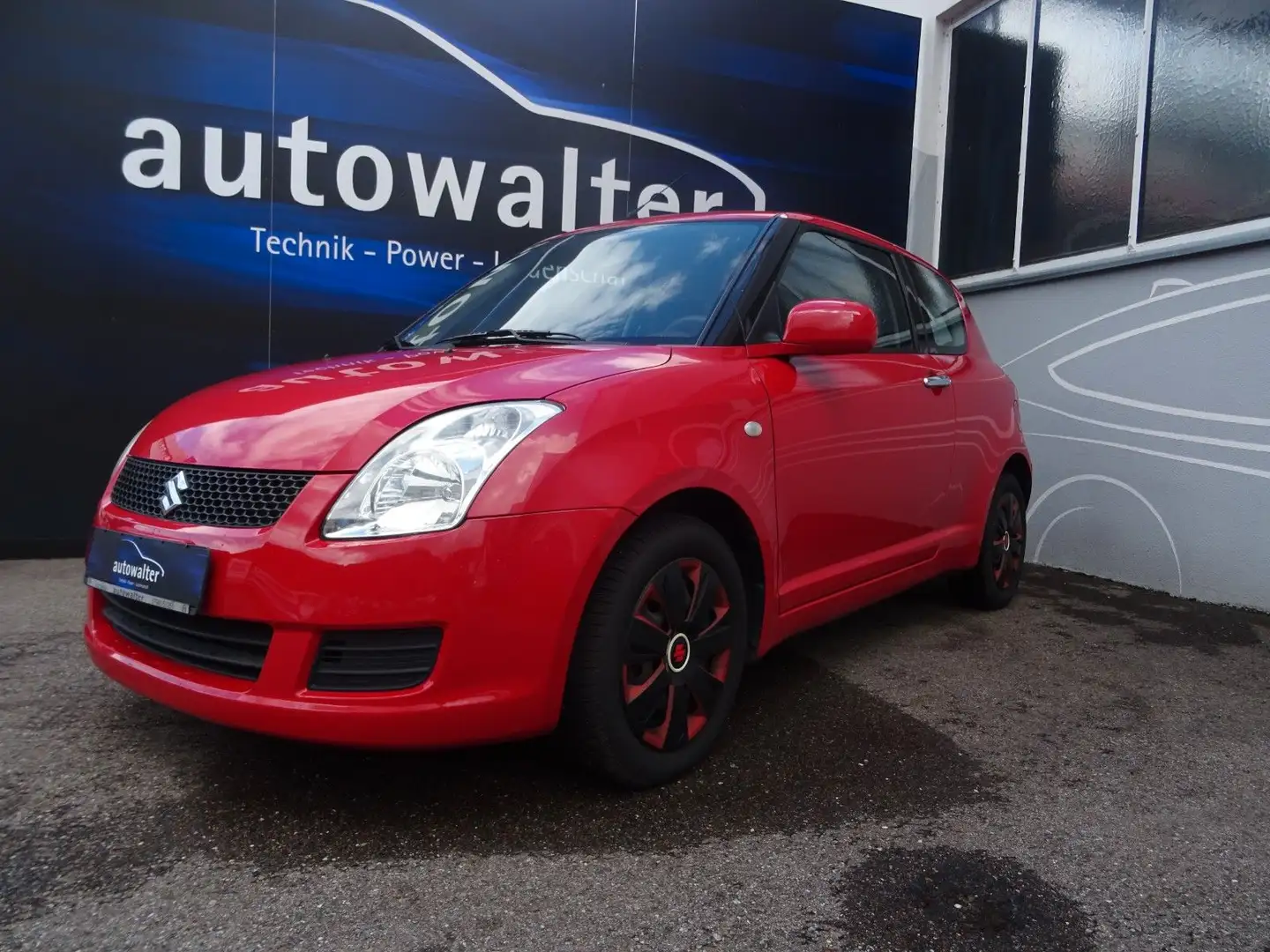 Suzuki Swift Lim. Classic Rot - 1