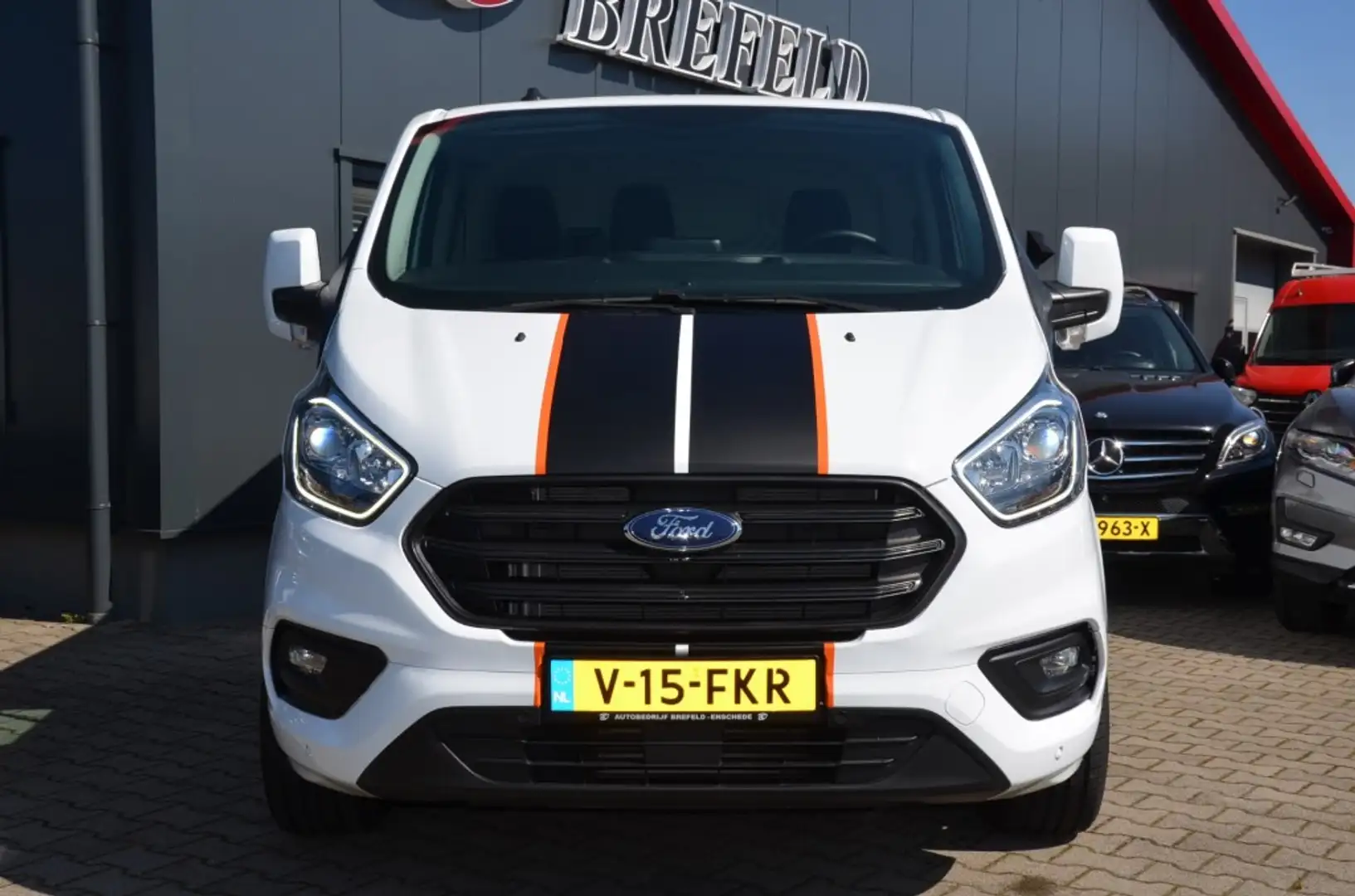 Ford Transit Custom 320 2.0 TDCI L2H1 Limited Bianco - 2