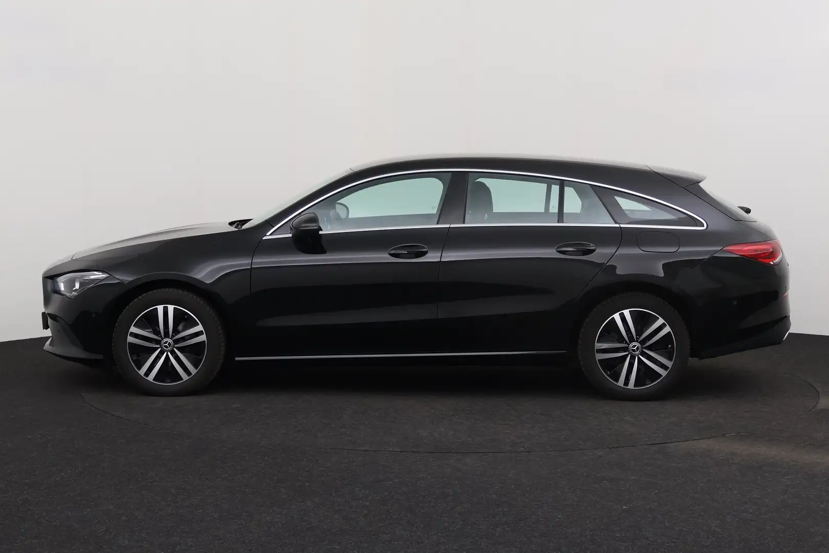 Mercedes-Benz CLA 250 e BUS.SOLUTION HYBRID  SHOOTING BRAKE DCT + GPS + - 2