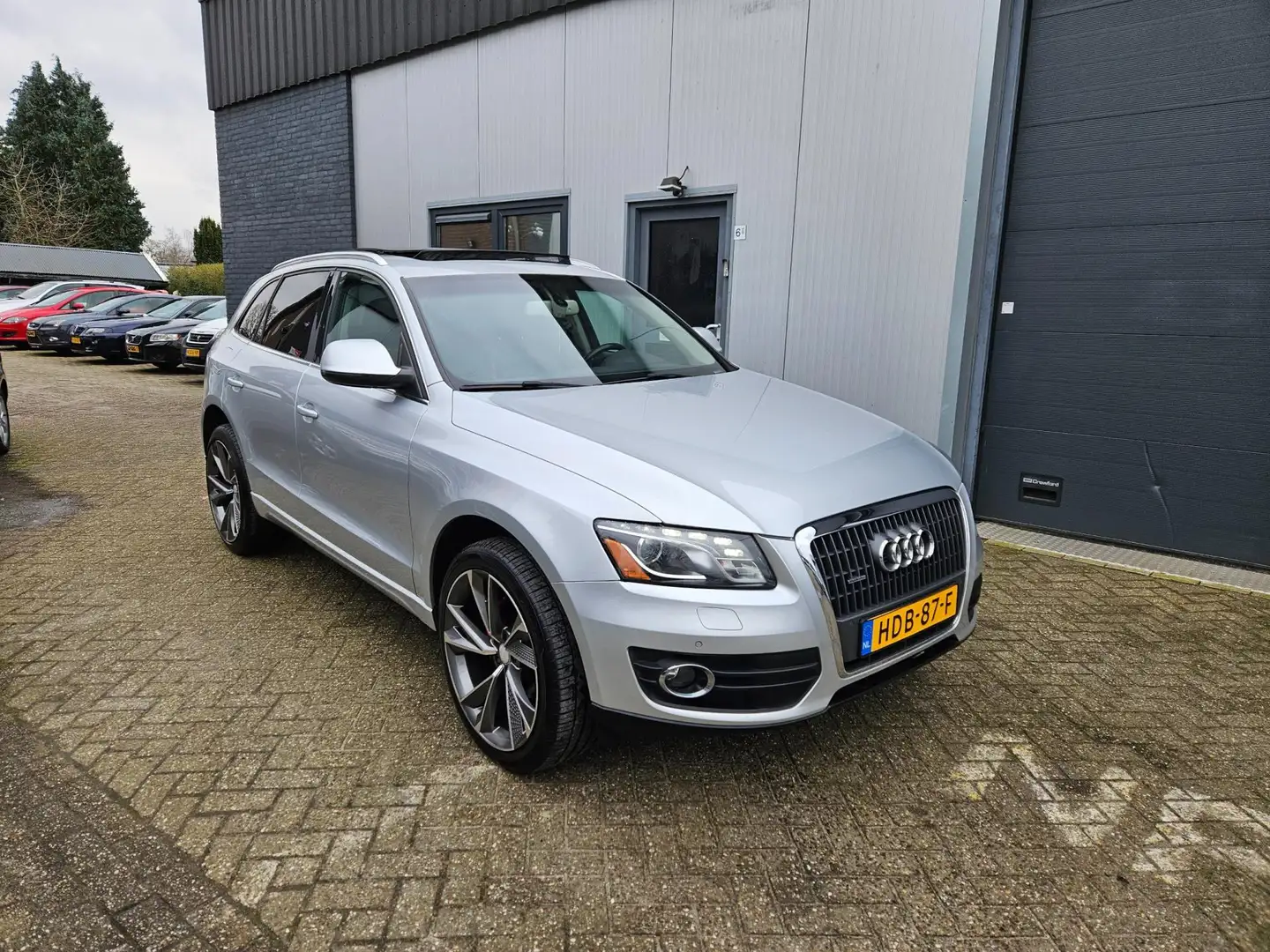 Audi Q5 3.2 FSI quattro Pro Line Panorama/Leder/Camera/Xen Grijs - 1