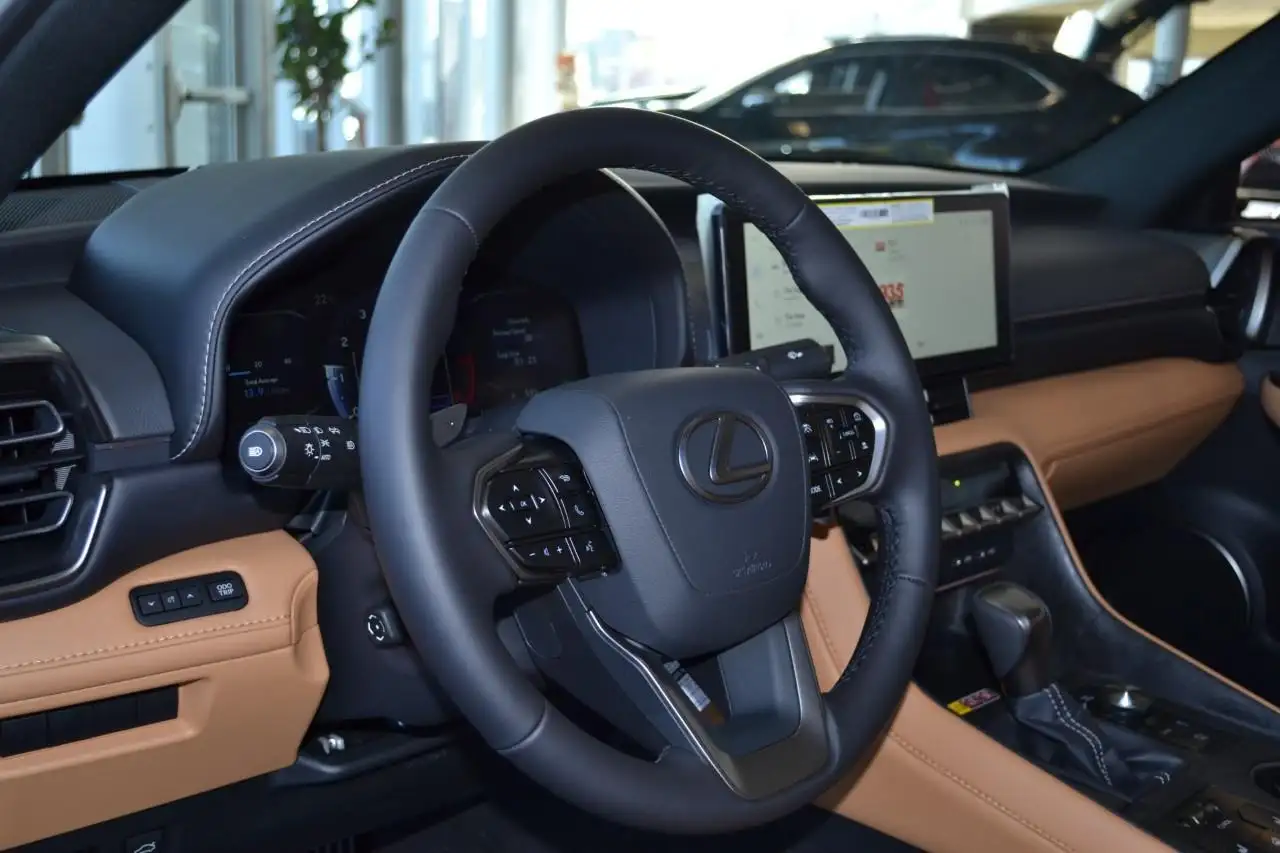 Lexus IS снимка Lexus IS