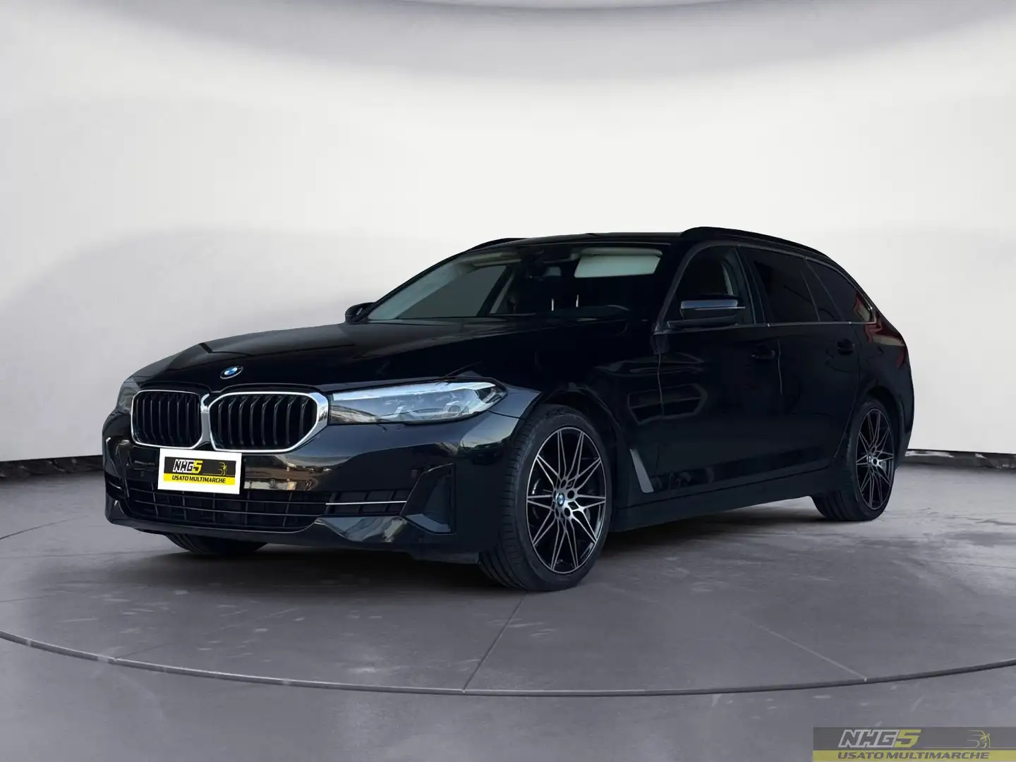 BMW 520 520d aut. Touring Business Nero - 2