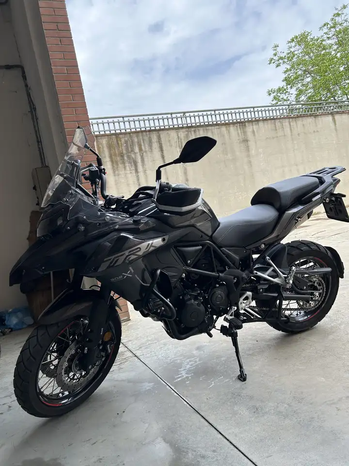 Benelli TRK 502
