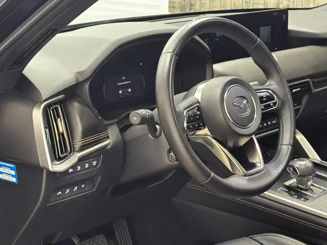 Mazda CX-60 view 12