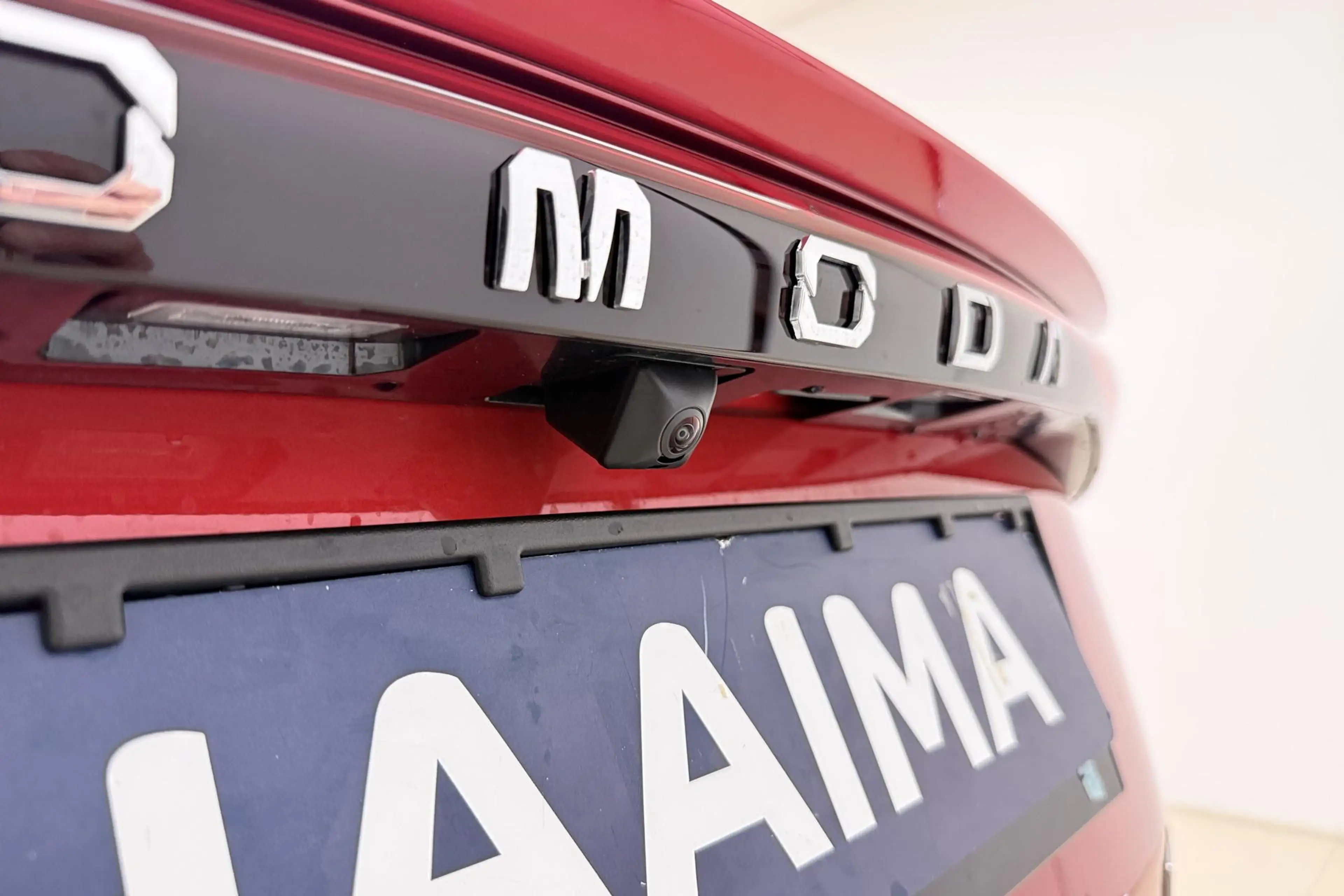 Omoda 5 EV Premium 61 kWh | Camera's rondom | Schuif/kante — photo 7