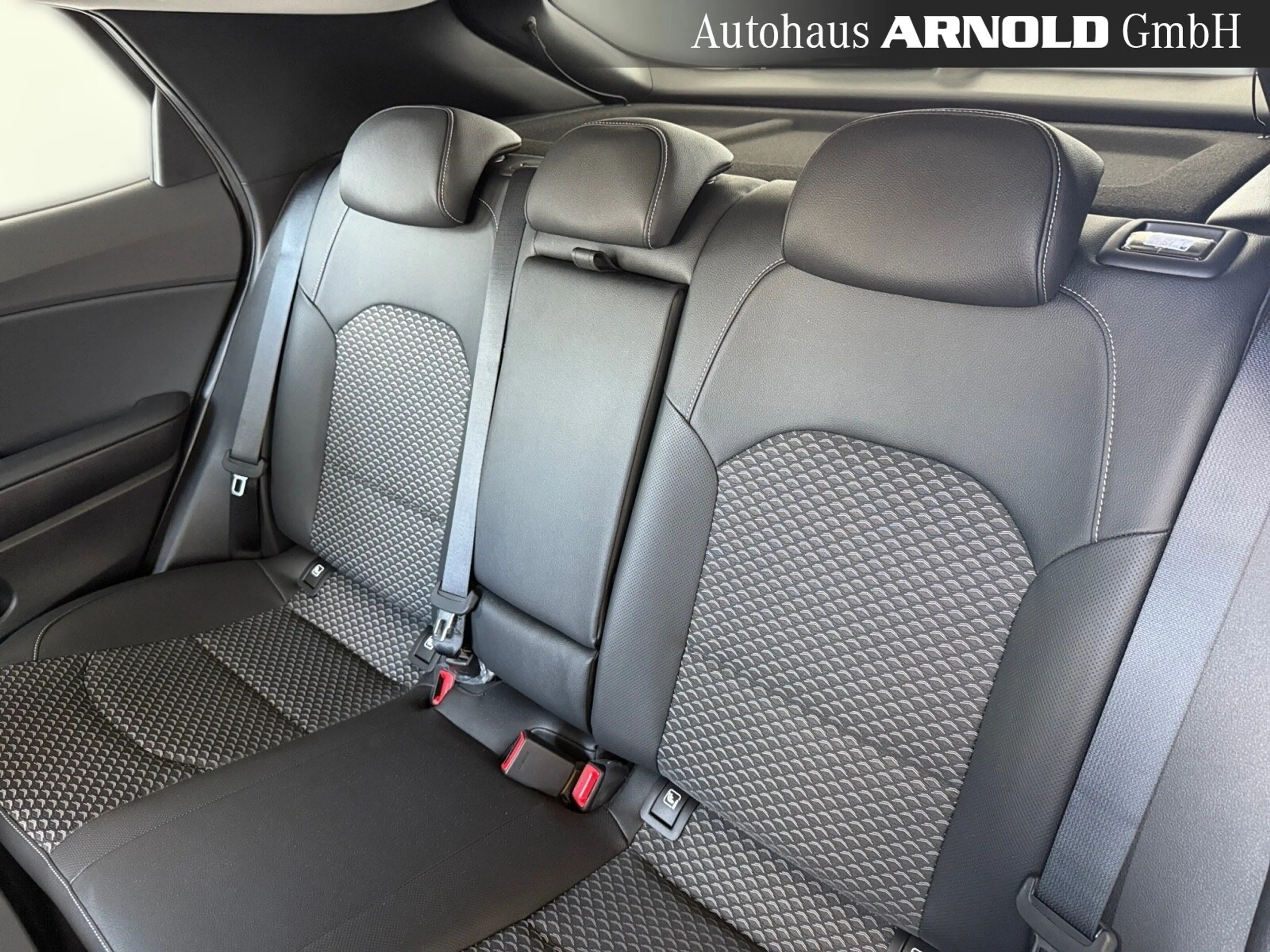 Kia XCeed XCeed 1.5 T-GDI VISION Komfort-P. Navi LED Sitzh — photo 13