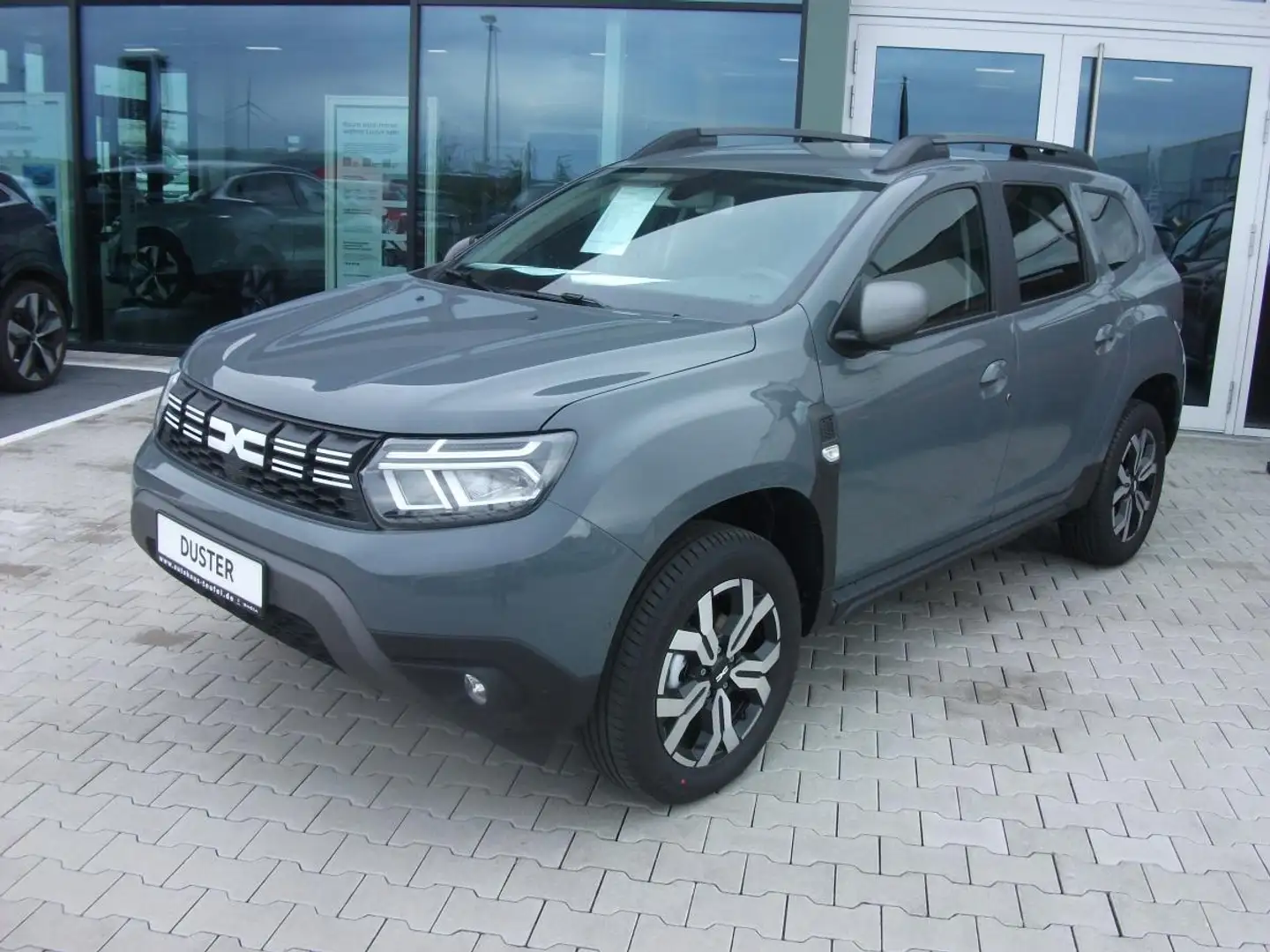 Dacia Duster Journey TCe 150 EDC "0%, 0€ Anzahlung,Full-Service Grau - 2