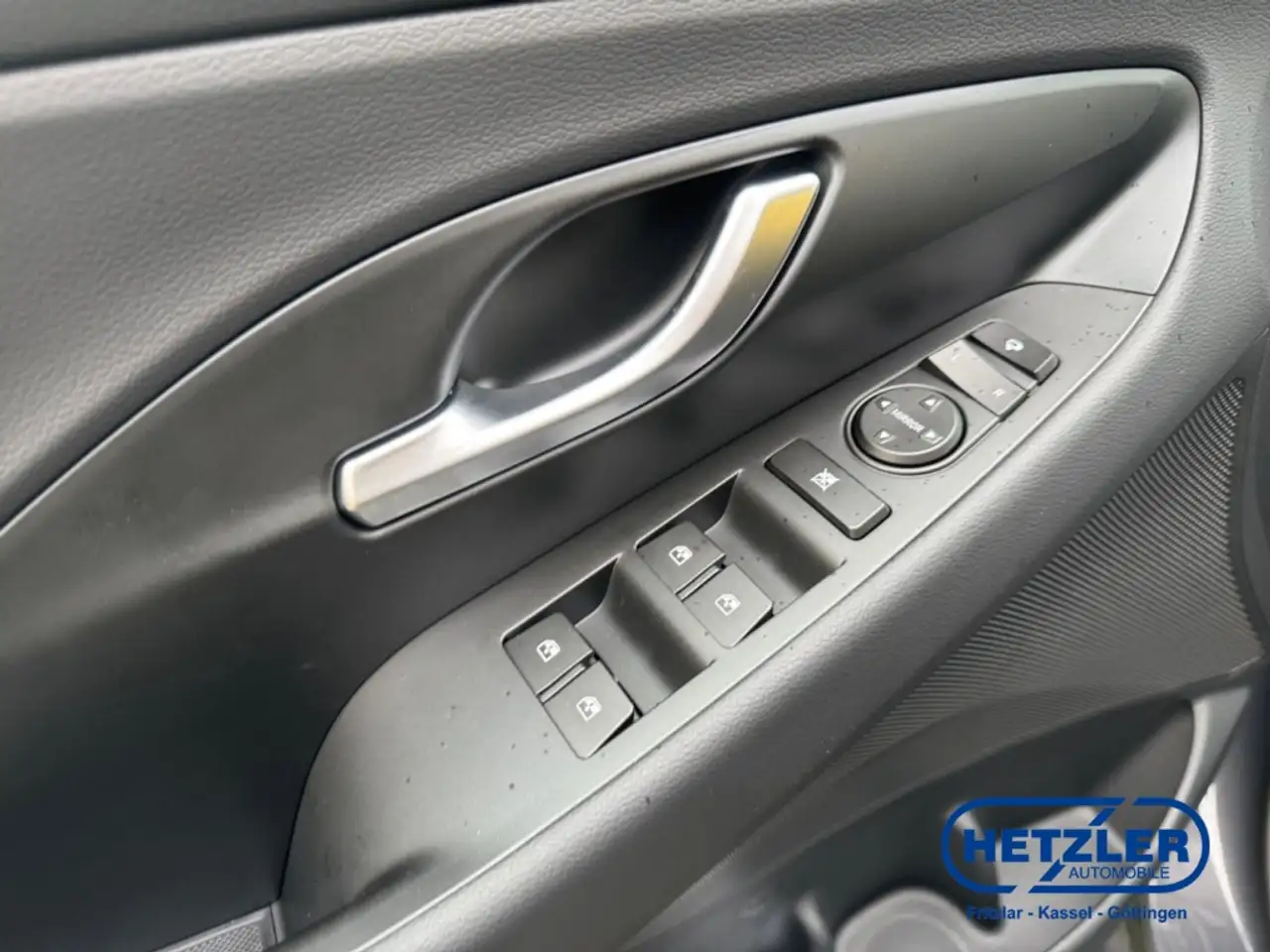 Hyundai i30 Kombi Advantage 1.0 T-GDI EU6e Navi LED Apple CarP 19
