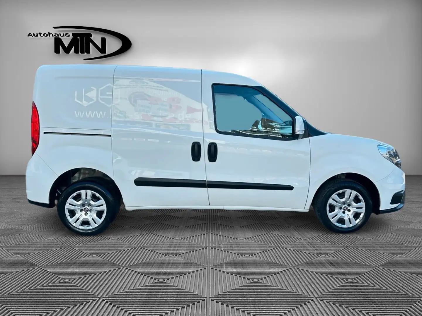 Fiat Doblo Kasten 1,3 MJT Klima Navi Tempomat AHK Weiß - 2