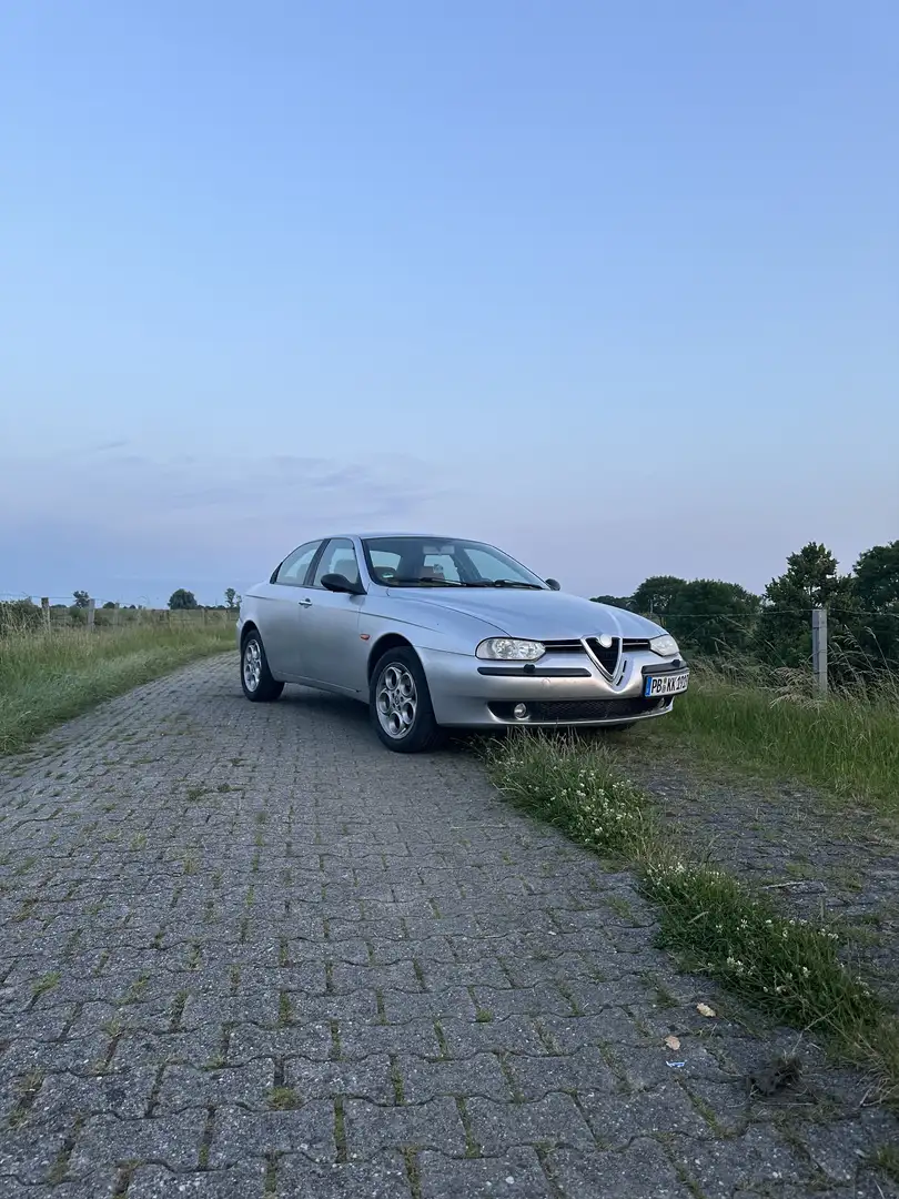 Alfa Romeo 156 2.0 16V Twin Spark - 1