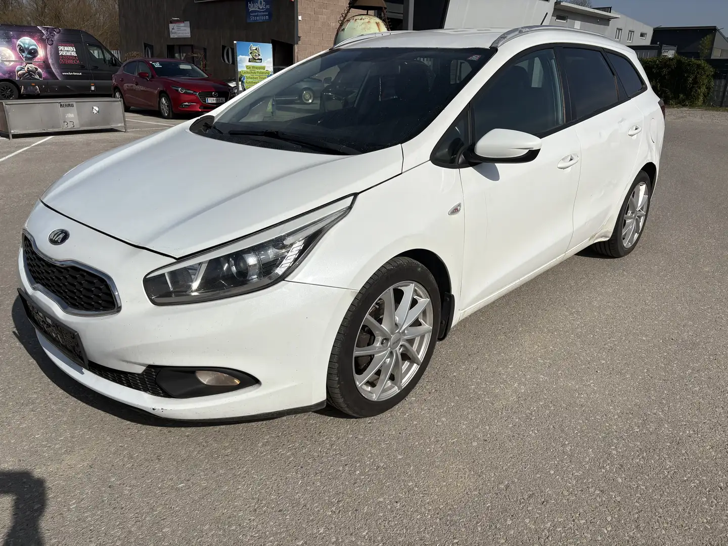 Kia Ceed SW / cee'd SW 1,6 CRDi Österreich Edition - 1