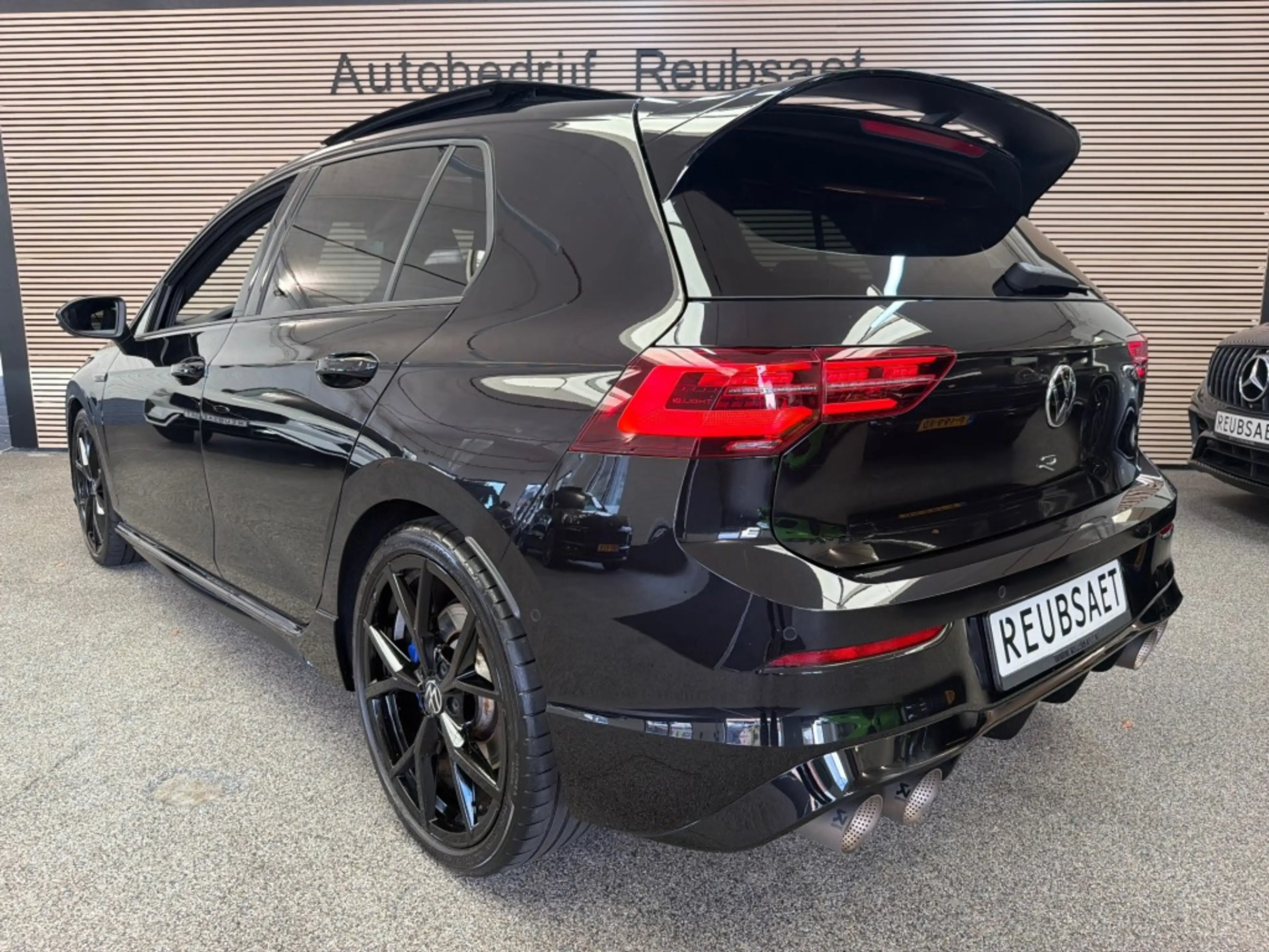Volkswagen Golf R 2.0 TSI R 4Motion 333pk Panodak Memory Akrapovic H — photo 8