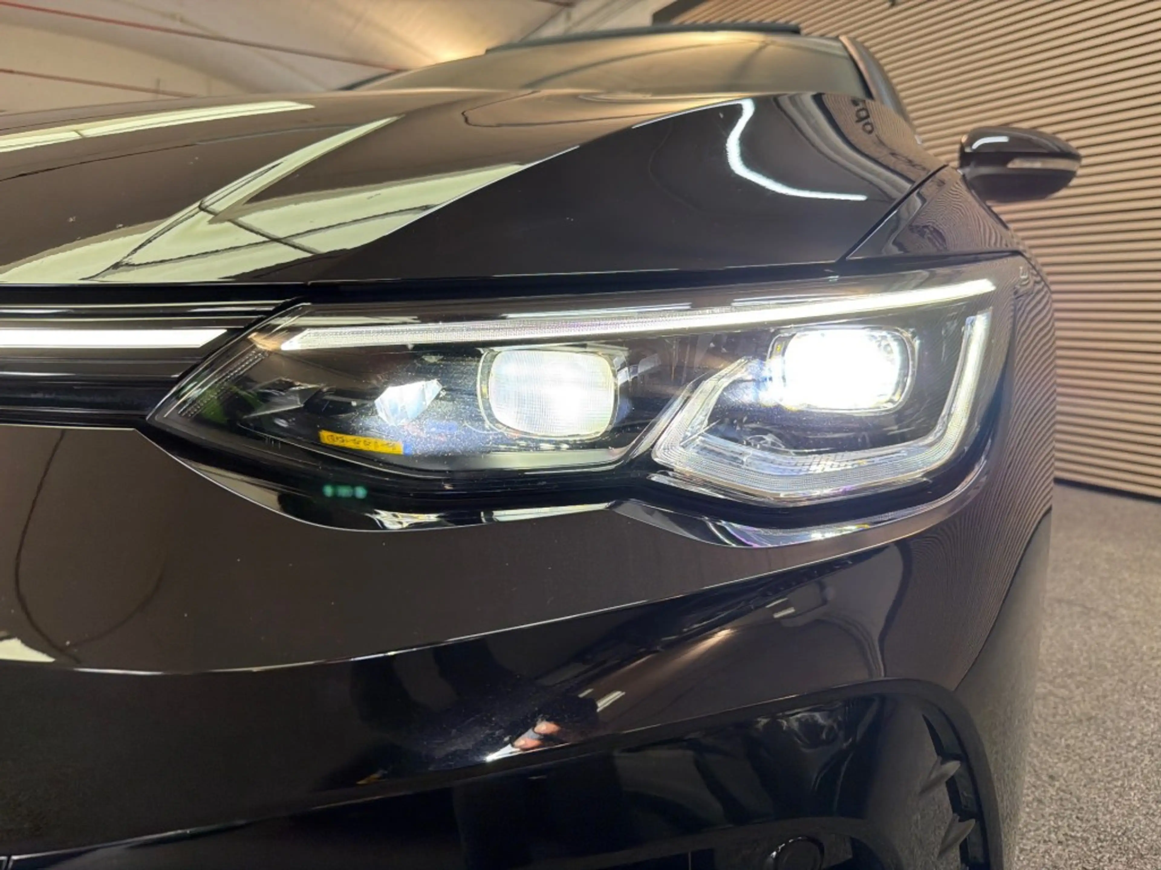 Volkswagen Golf R 2.0 TSI R 4Motion 333pk Panodak Memory Akrapovic H — photo 9