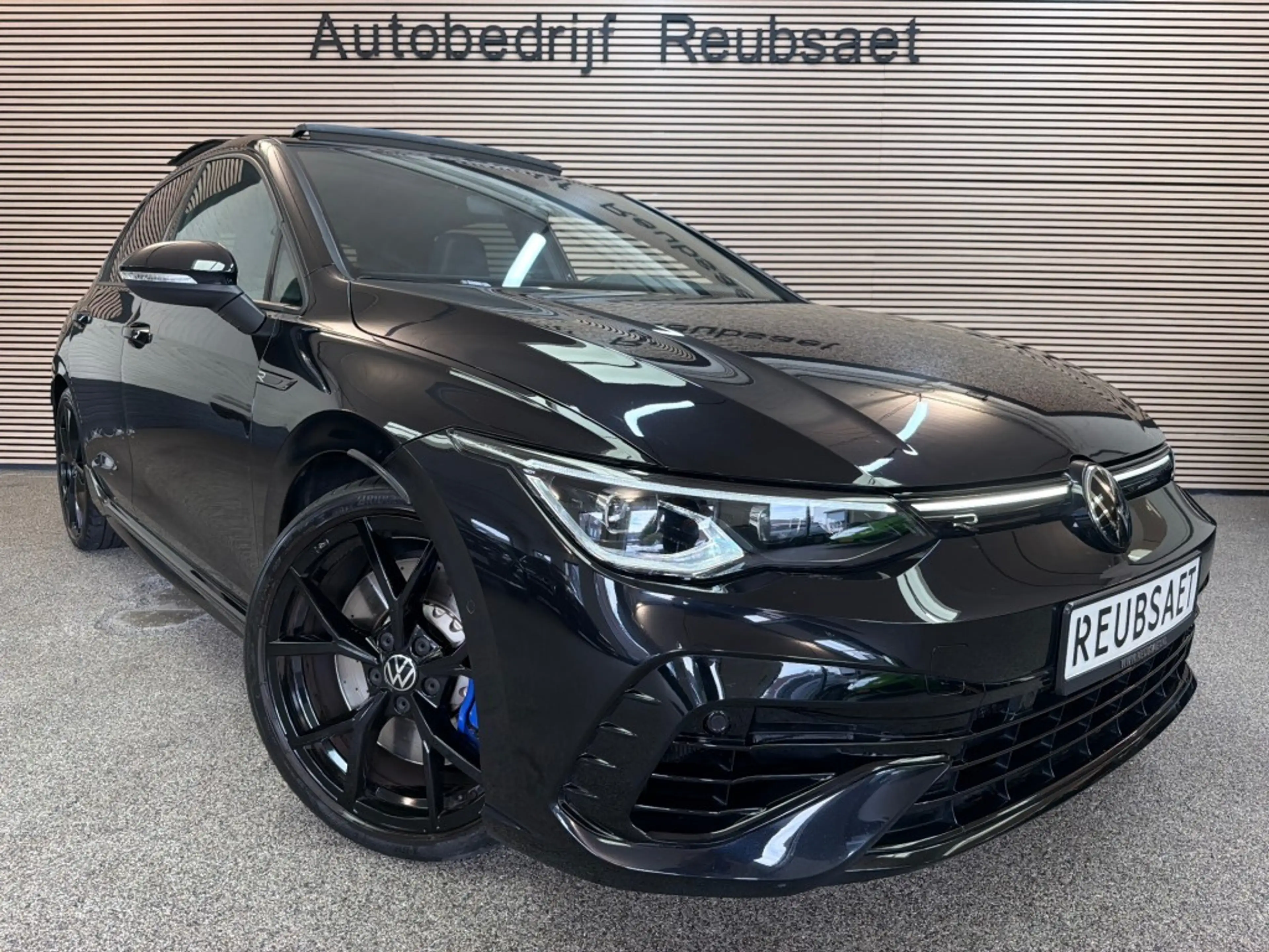 Volkswagen Golf R 2.0 TSI R 4Motion 333pk Panodak Memory Akrapovic H
