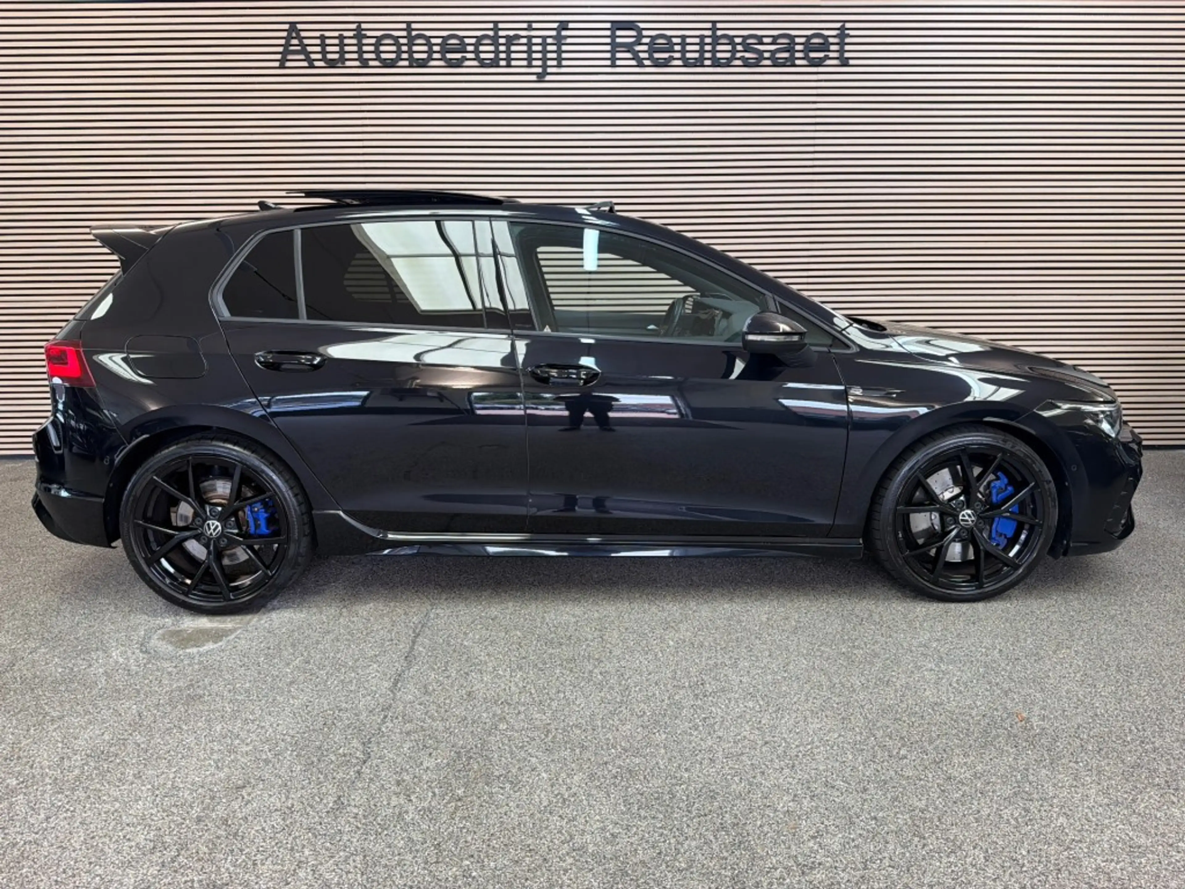 Volkswagen Golf R 2.0 TSI R 4Motion 333pk Panodak Memory Akrapovic H — photo 5