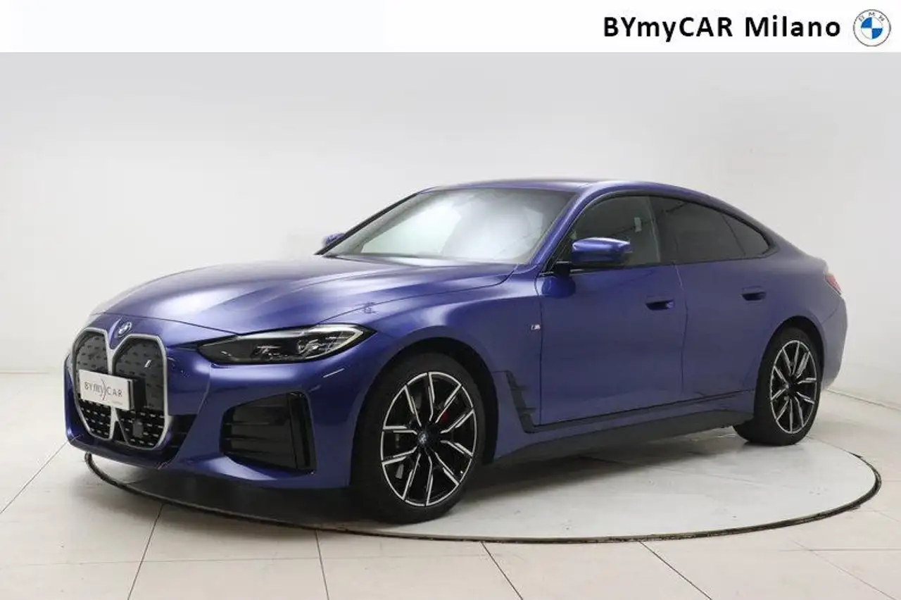 BMW i4