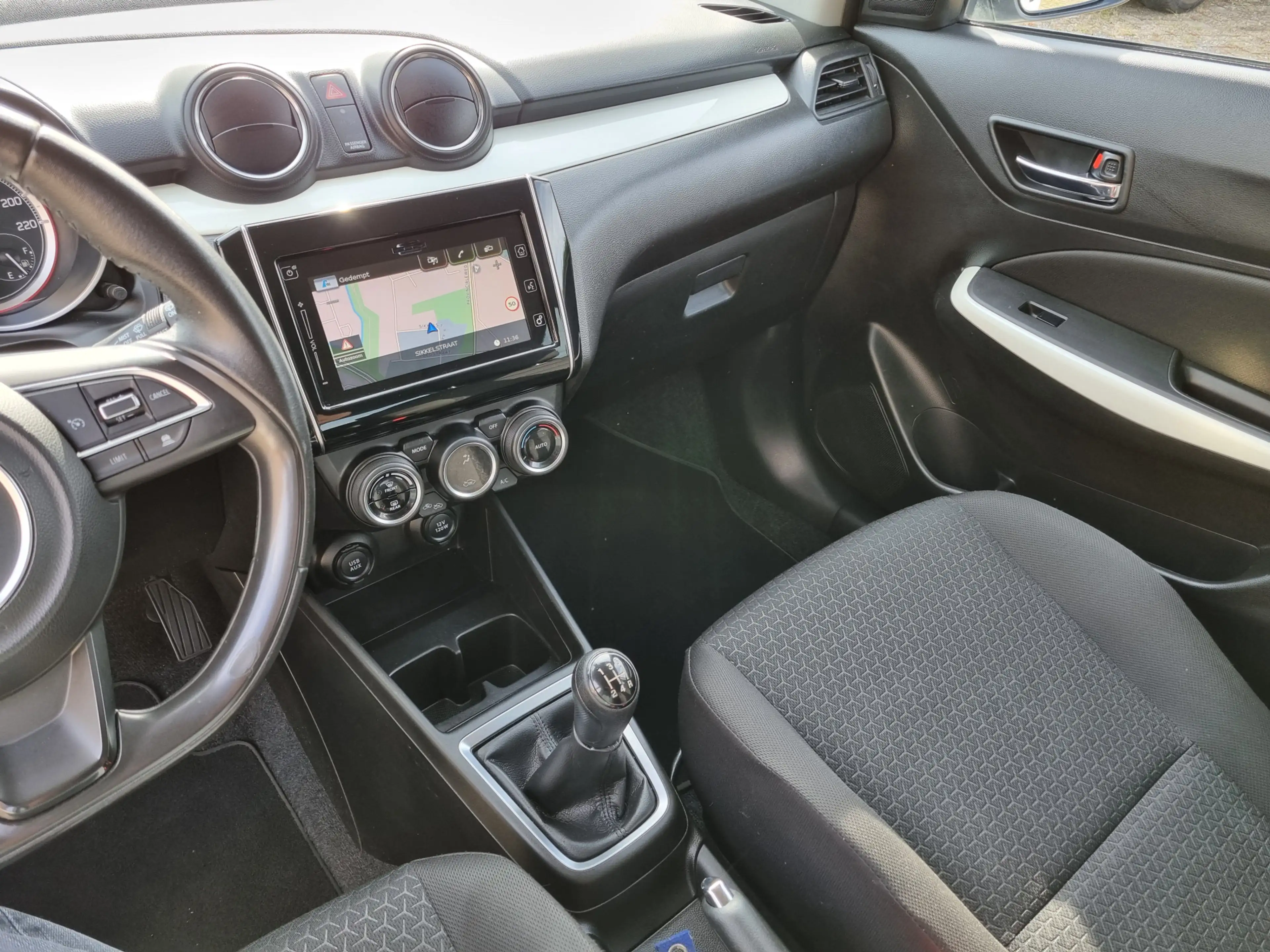 Suzuki Swift 1.2 Stijl Smart Hybrid ✅NETTE AUTO! ✅METALLIC LAK — photo 36
