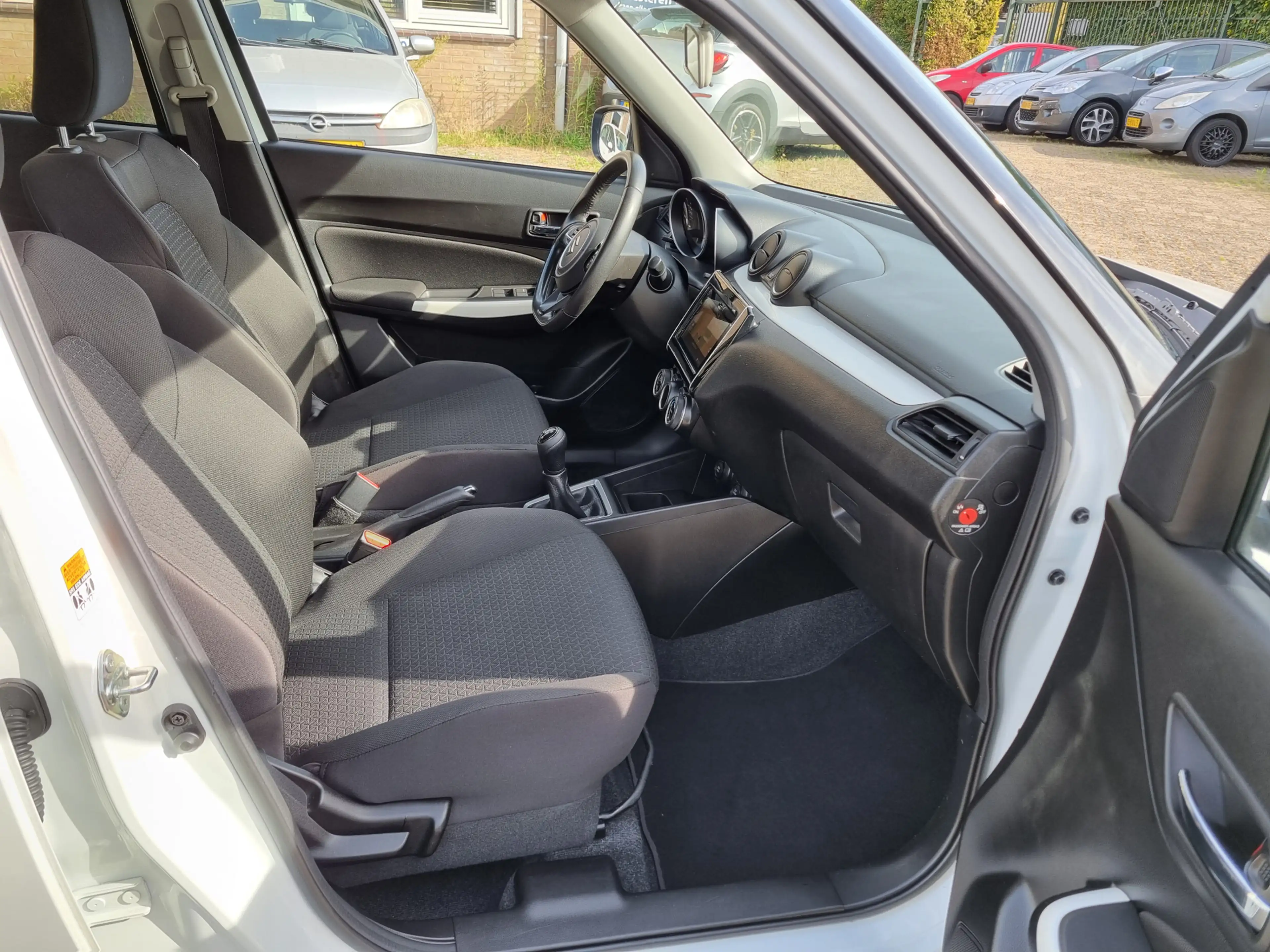 Suzuki Swift 1.2 Stijl Smart Hybrid ✅NETTE AUTO! ✅METALLIC LAK — photo 9