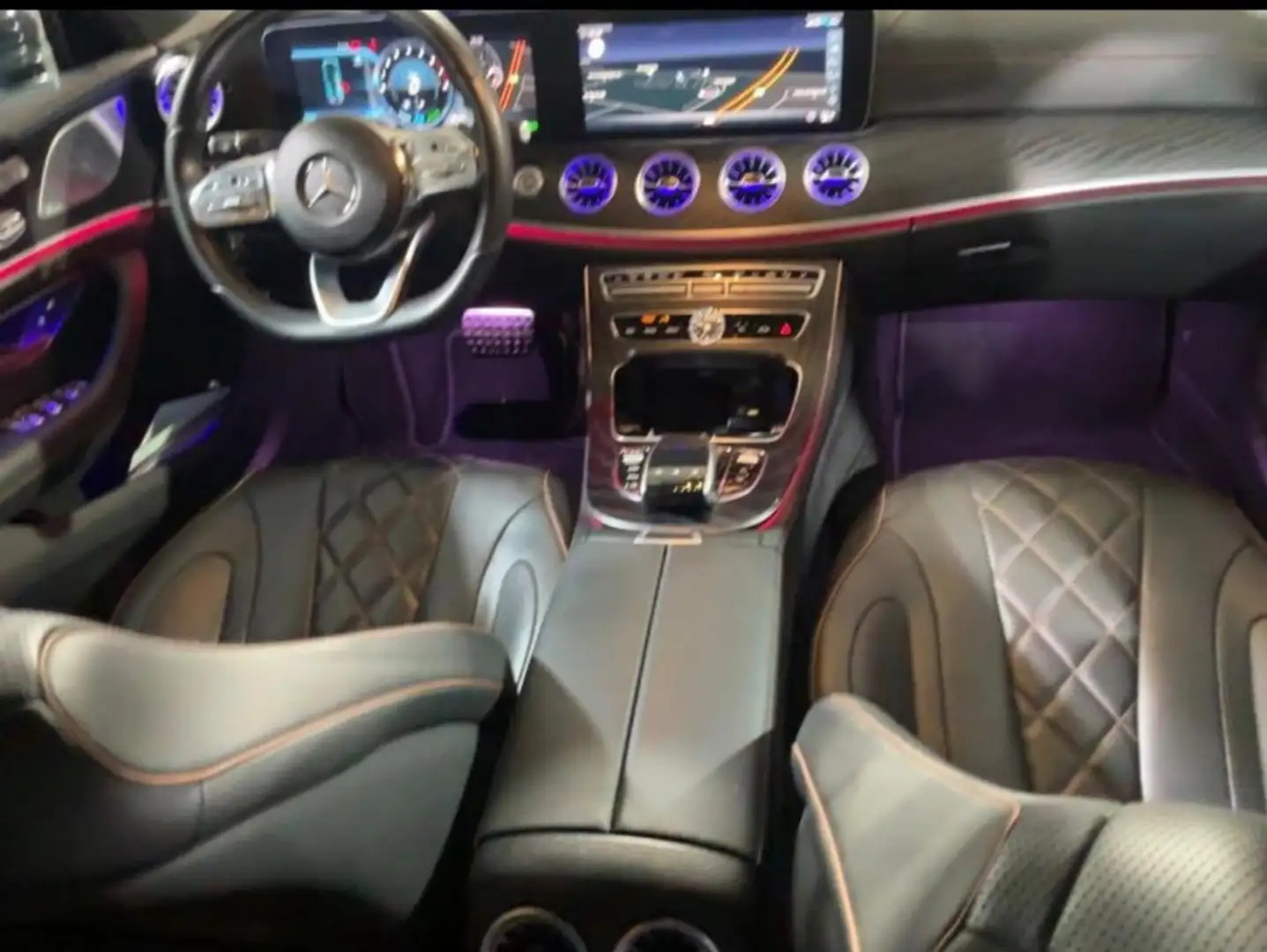 Mercedes-Benz CLS 450 EQ Boost 4Matic Aut. Gris - 2