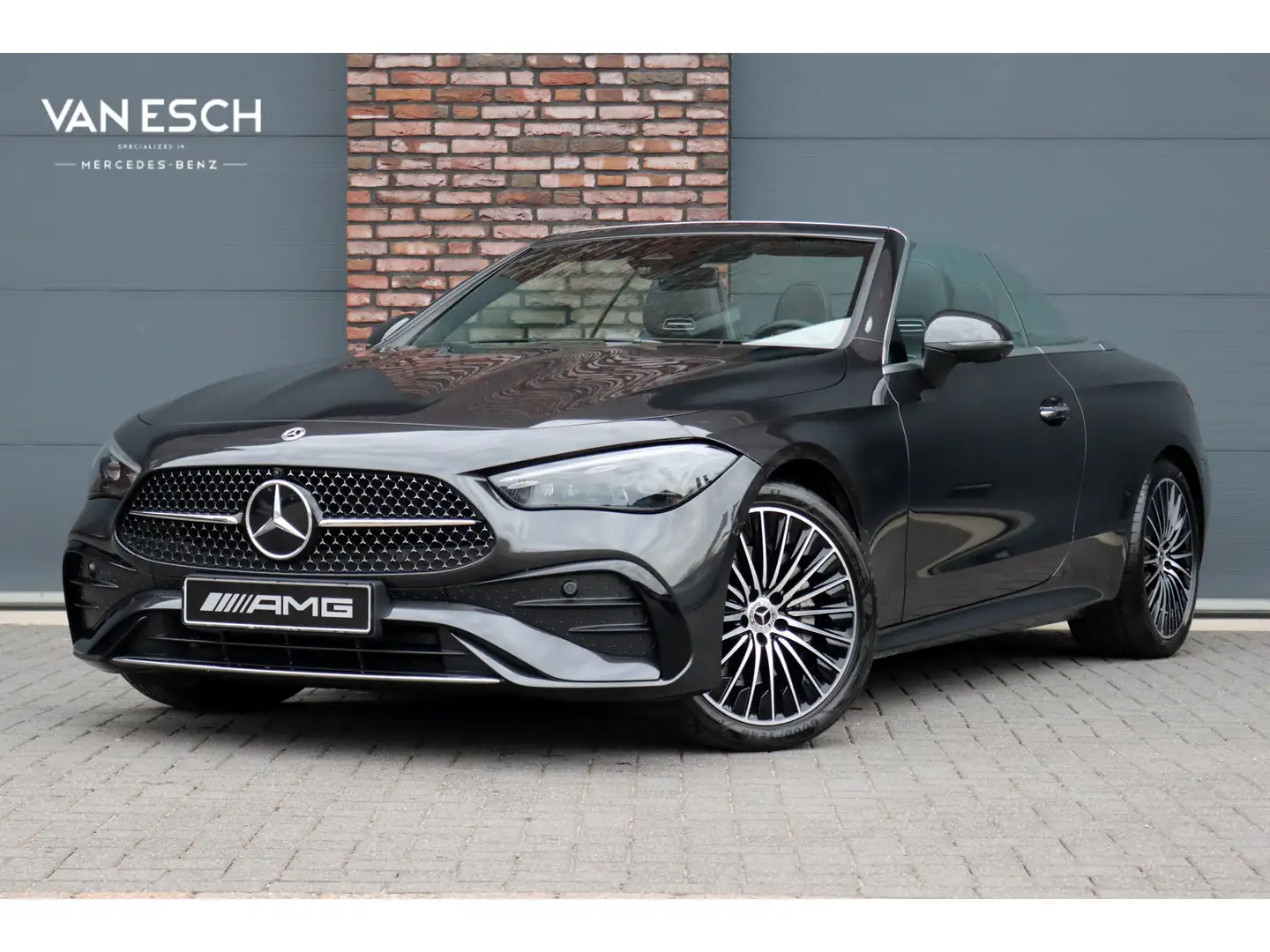Mercedes-Benz CLE 200 Cabriolet AMG Line Aut9 | Memory | Distronic | Bur Grijs - 1
