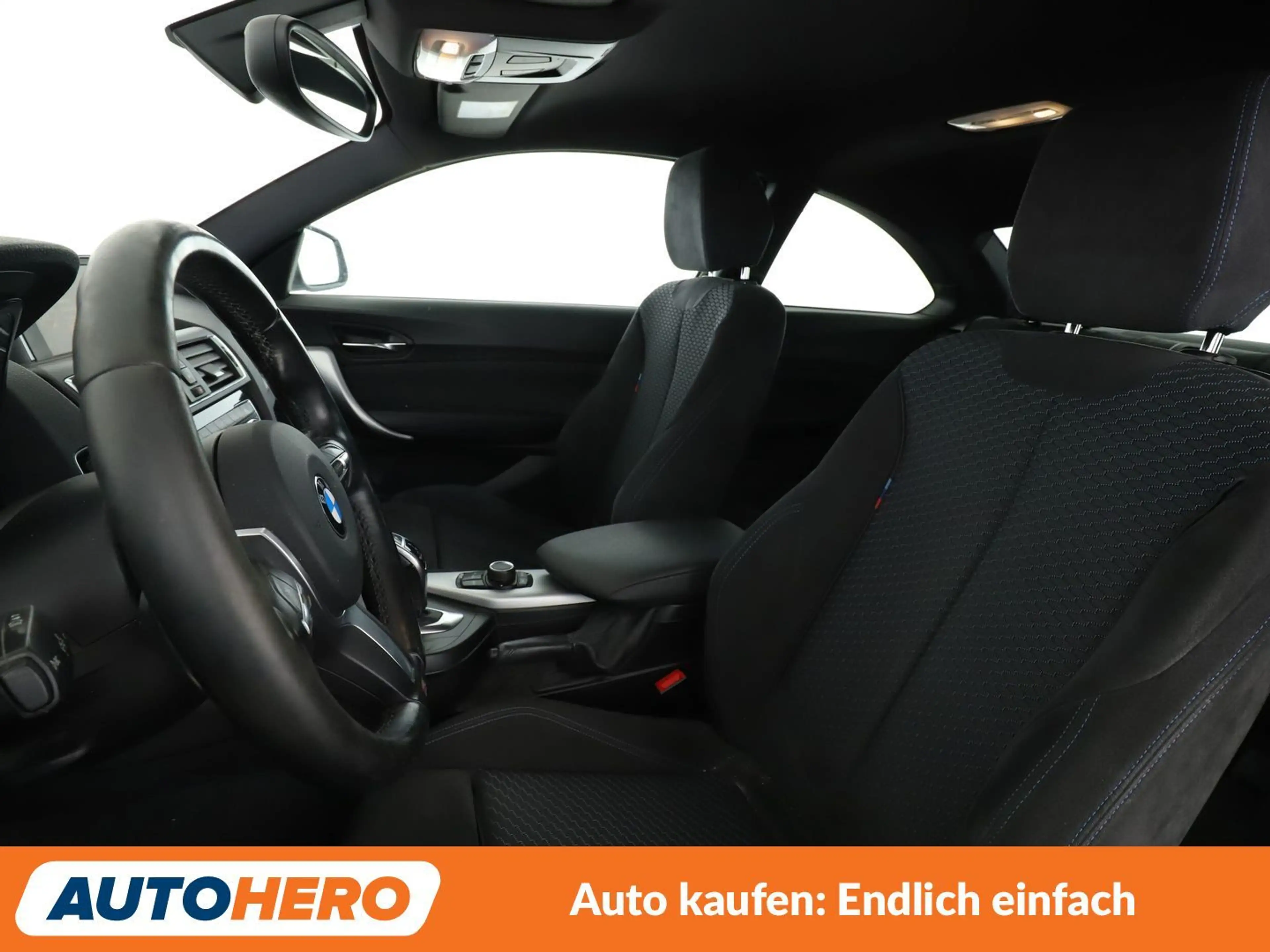 BMW M2 M235i xDrive Aut.*BiXENON*TEMPO*PDC*SHZ*ALU* — photo 10