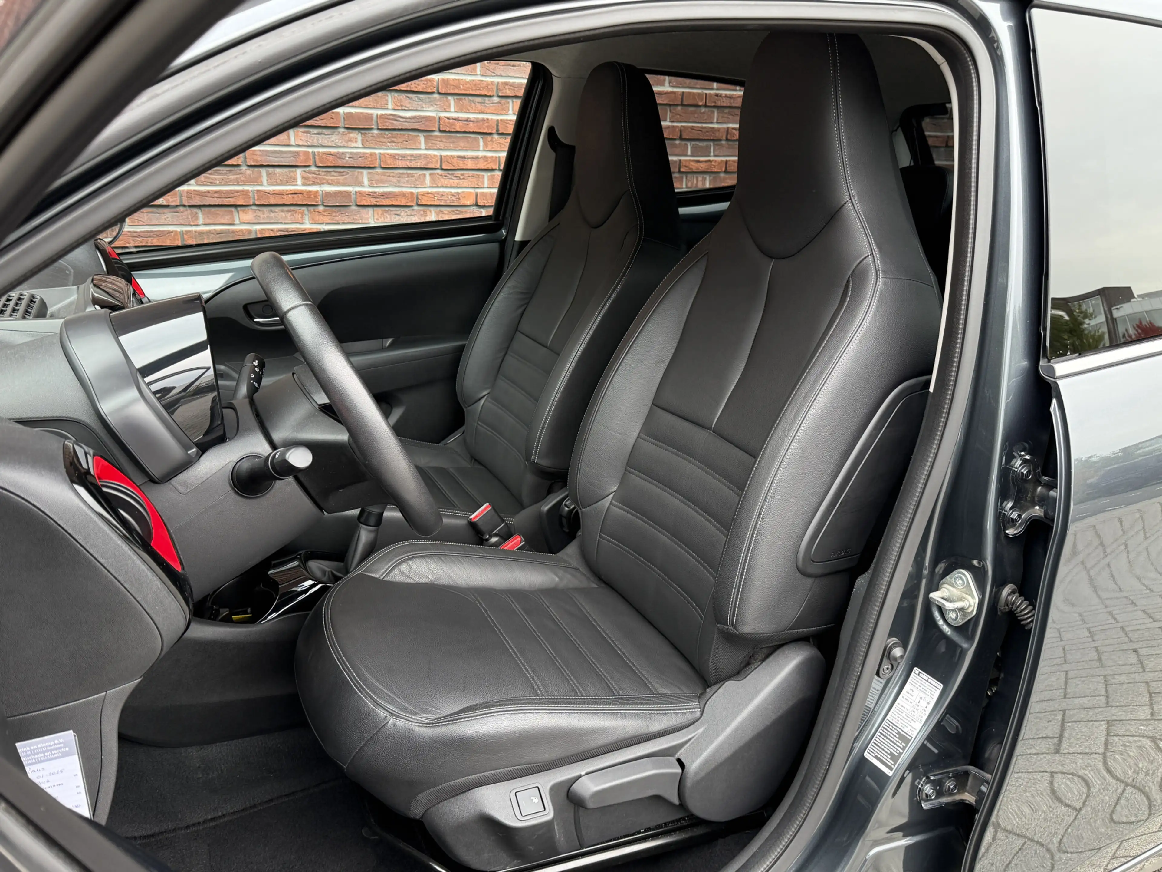 Peugeot 108 1.0 e-VTi GT-Line Lederen bekleding Uniek! — photo 5