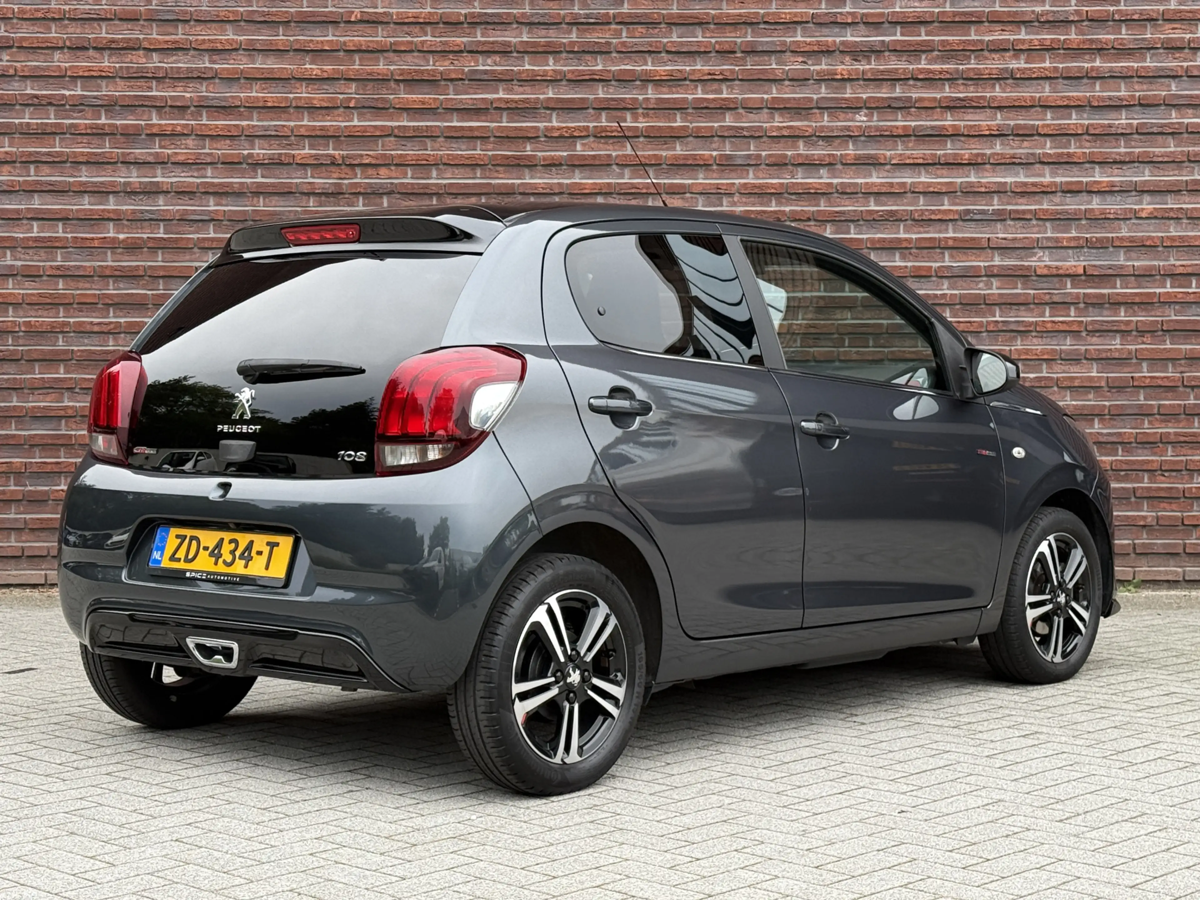Peugeot 108 1.0 e-VTi GT-Line Lederen bekleding Uniek! — photo 2