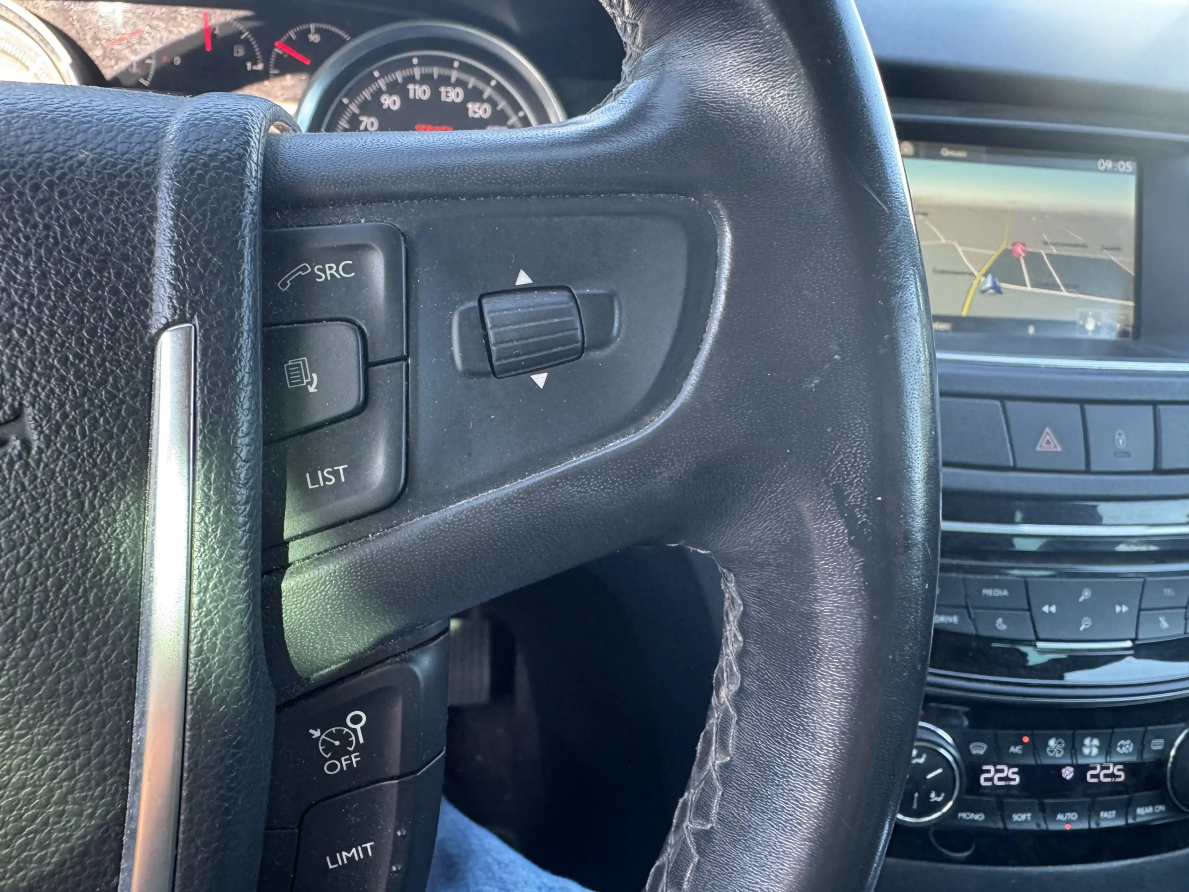 Peugeot 508 SW 1.6 e-HDi Blue Lease Premium — photo 12