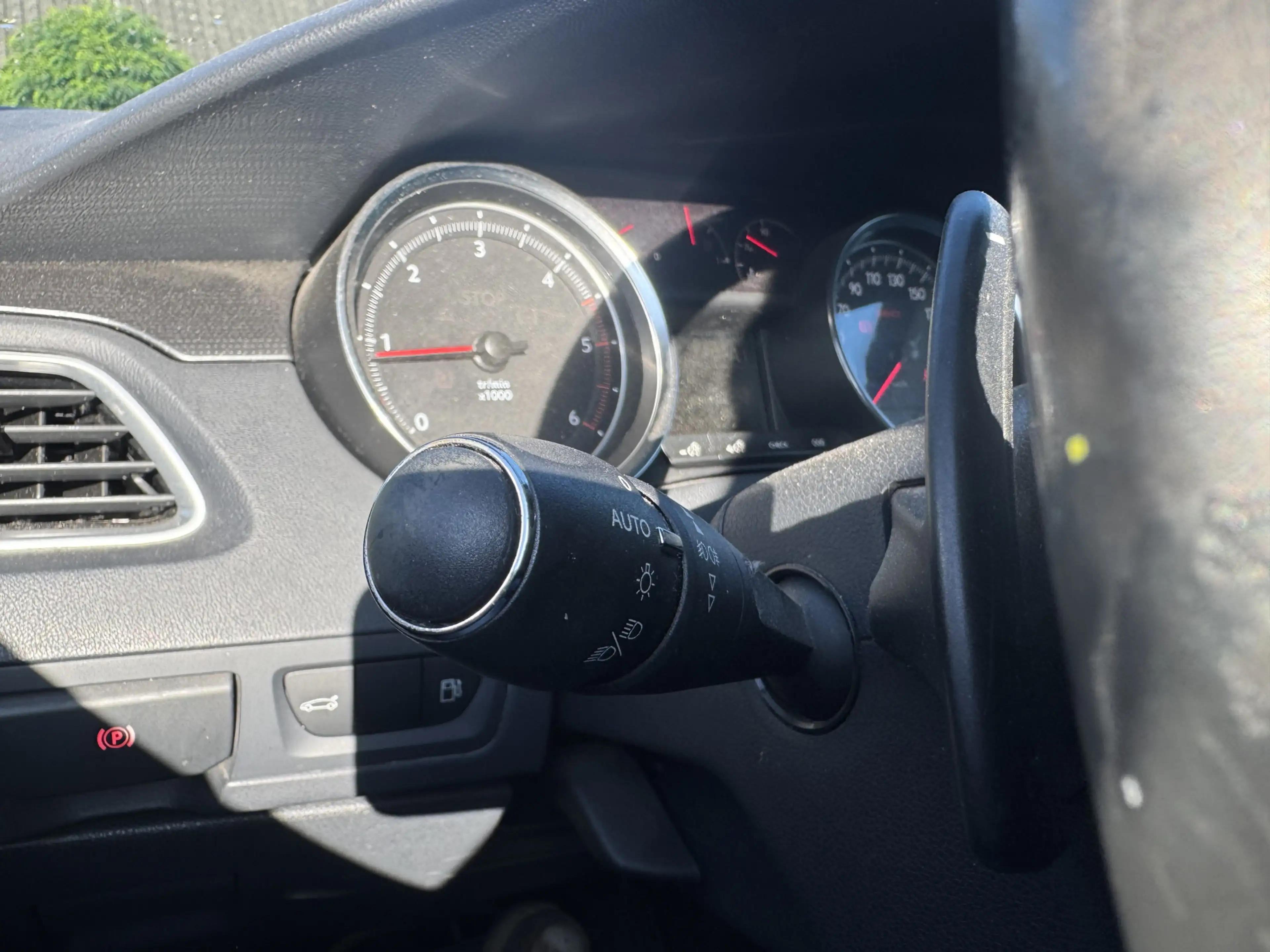 Peugeot 508 SW 1.6 e-HDi Blue Lease Premium — photo 15