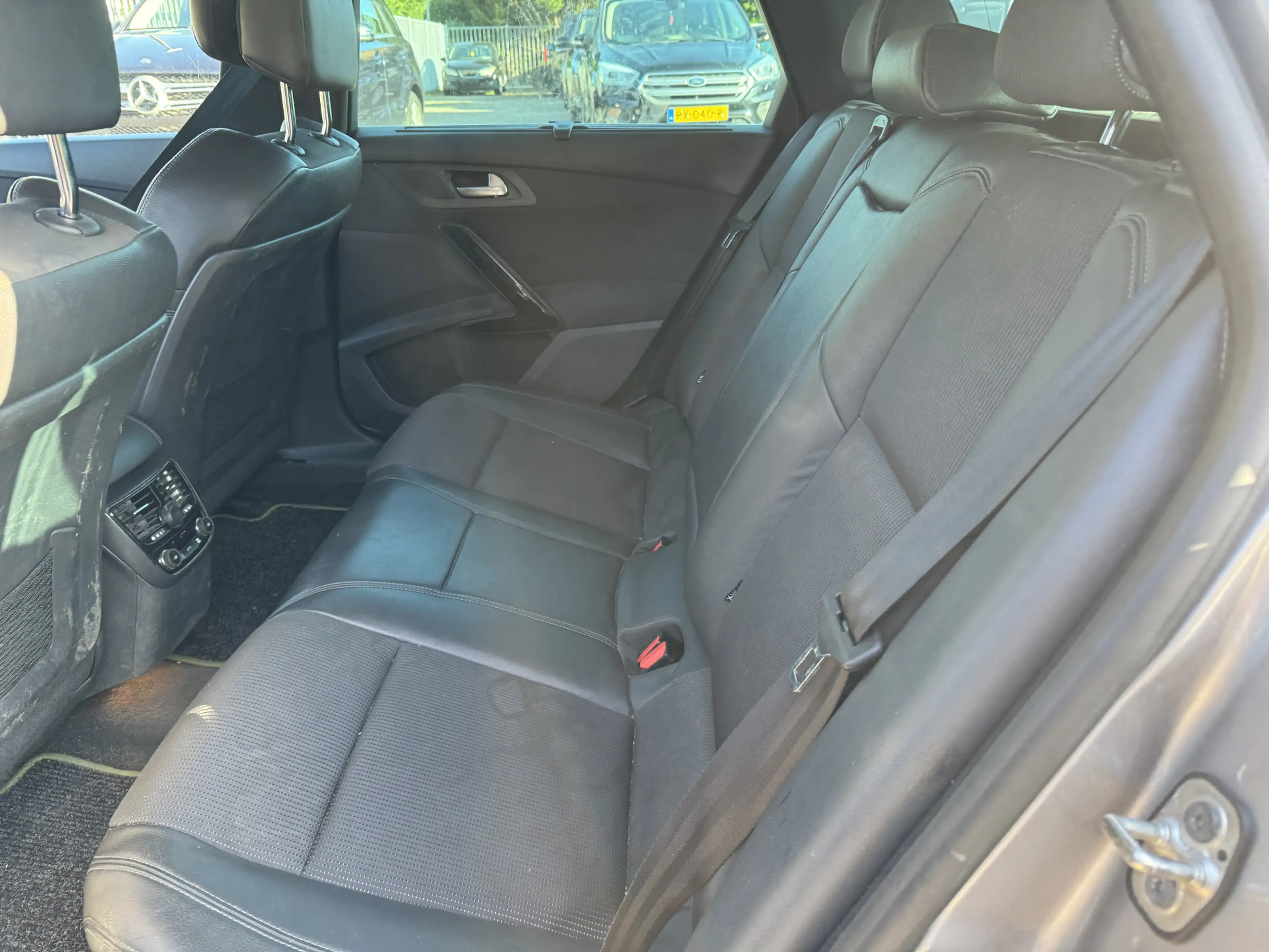Peugeot 508 SW 1.6 e-HDi Blue Lease Premium — photo 5