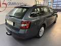 Skoda Octavia Combi 1,6TDI DSG *NAVI*AHK*Tempomat*PDC vo/hi*S... Grau - thumbnail 4