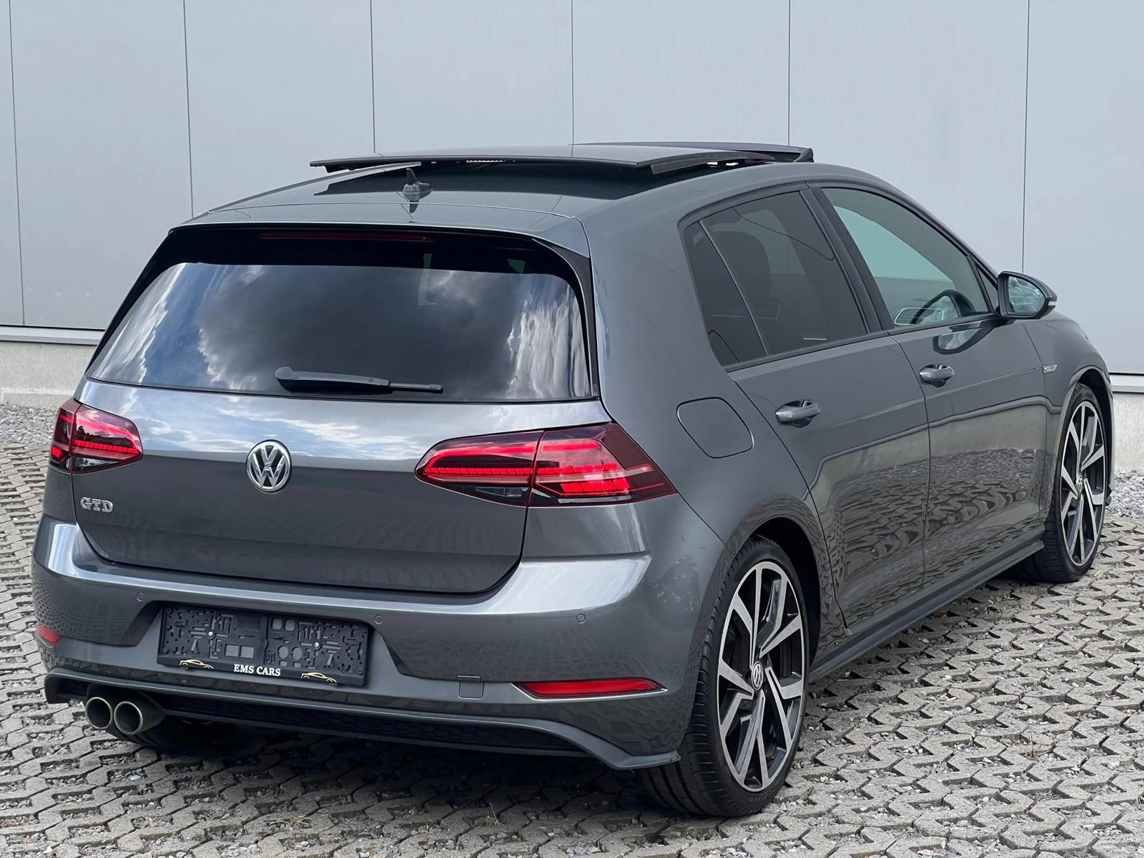 Volkswagen Golf GTD 2.0 SCR TDi DSG Automaat- Pano- Keyless Go/Entry- Navi- Start Stop- Garantie! — photo 4