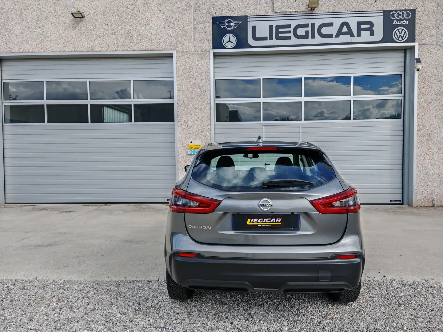 Nissan Qashqai 1.3 DIG-T 140CV UNIPROPRIETARIO KM VERI GARANZIA Grigio - 2