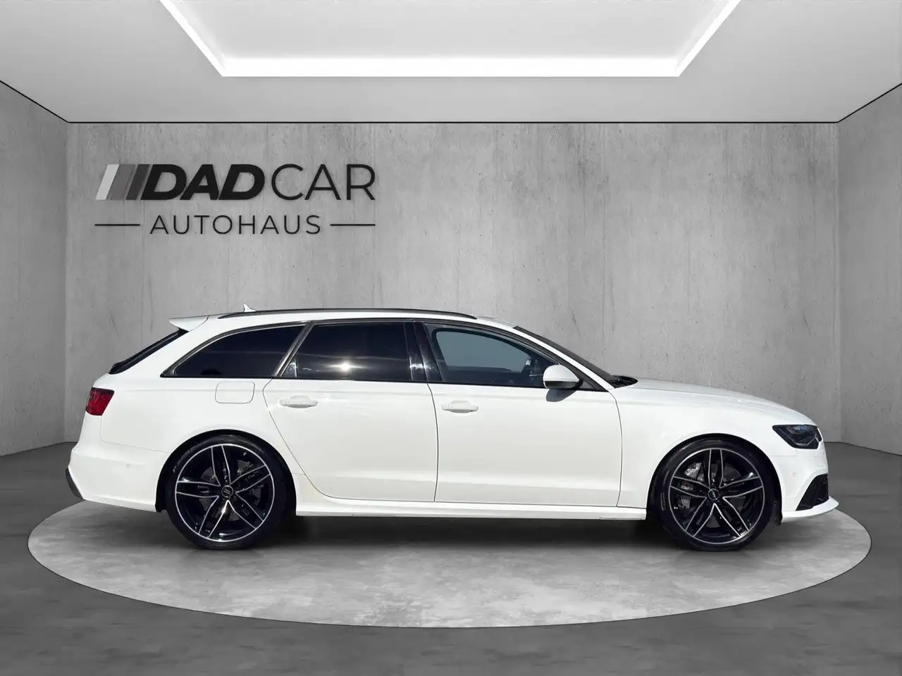 AUDI RS6 4.0 TFSI V8 QUATTRO 560ch - PACK DYNAMIC PLUS - CARBONE - HUD - CAMÉRA 360° - SIÈGES RS CUIR