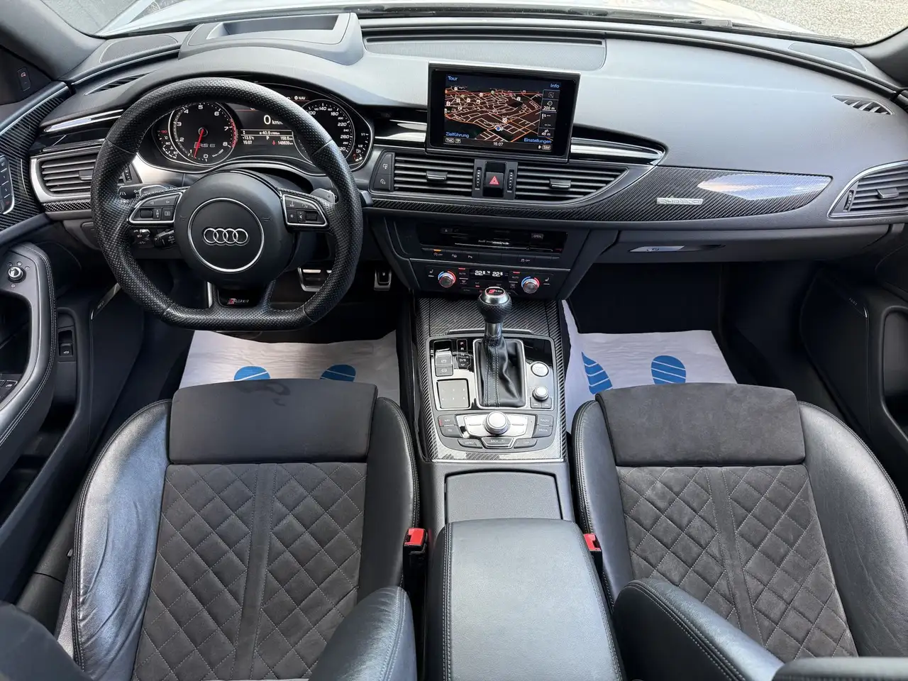 AUDI RS6 4.0 TFSI V8 QUATTRO 560ch - PACK DYNAMIC PLUS - CARBONE - HUD - CAMÉRA 360° - SIÈGES RS CUIR