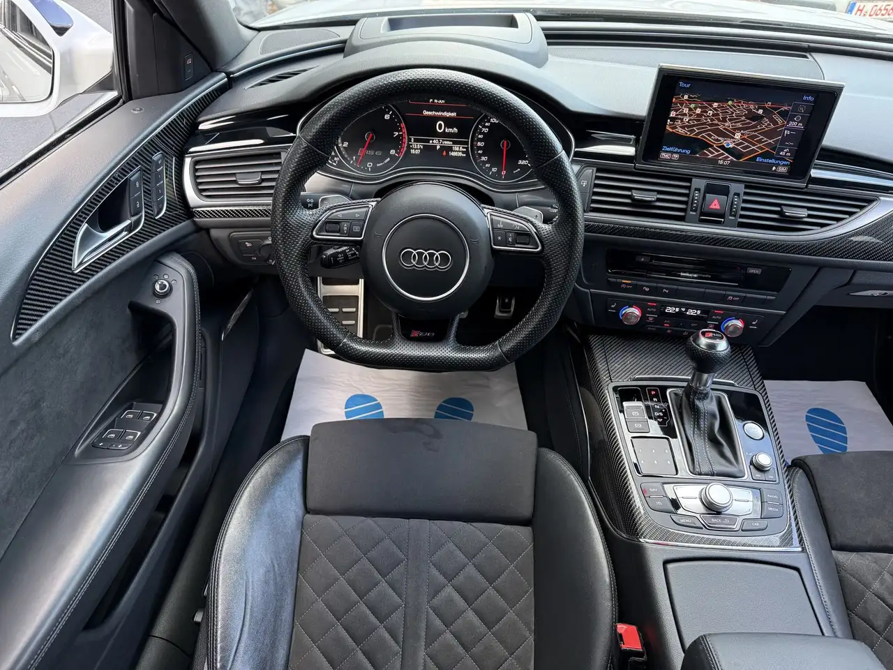 AUDI RS6 4.0 TFSI V8 QUATTRO 560ch - PACK DYNAMIC PLUS - CARBONE - HUD - CAMÉRA 360° - SIÈGES RS CUIR