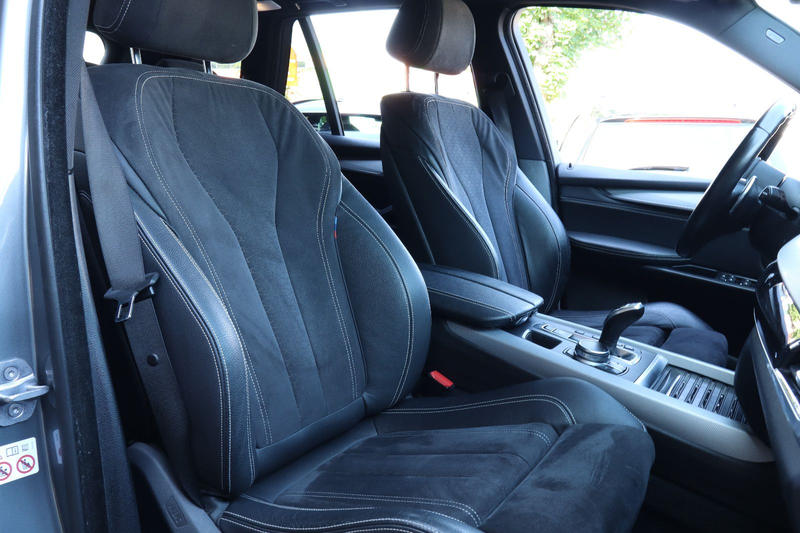 BMW X5 xDrive30d M Sportpaket Steptronic !Standhzg.! — photo 10