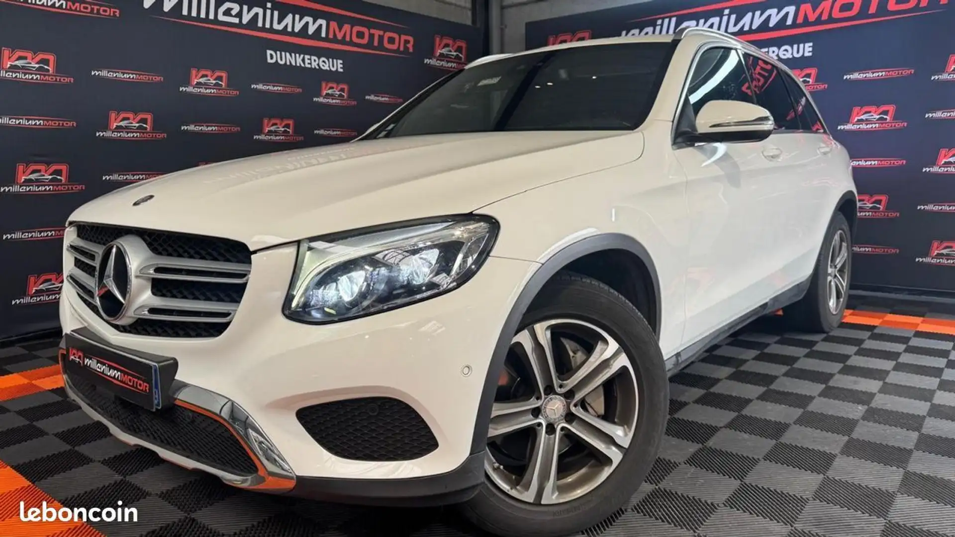 Mercedes-Benz GLC 220 Classe MERCEDES SPORTLINE 220d 170 CV 9G TRONIC 4  Blanc - 1