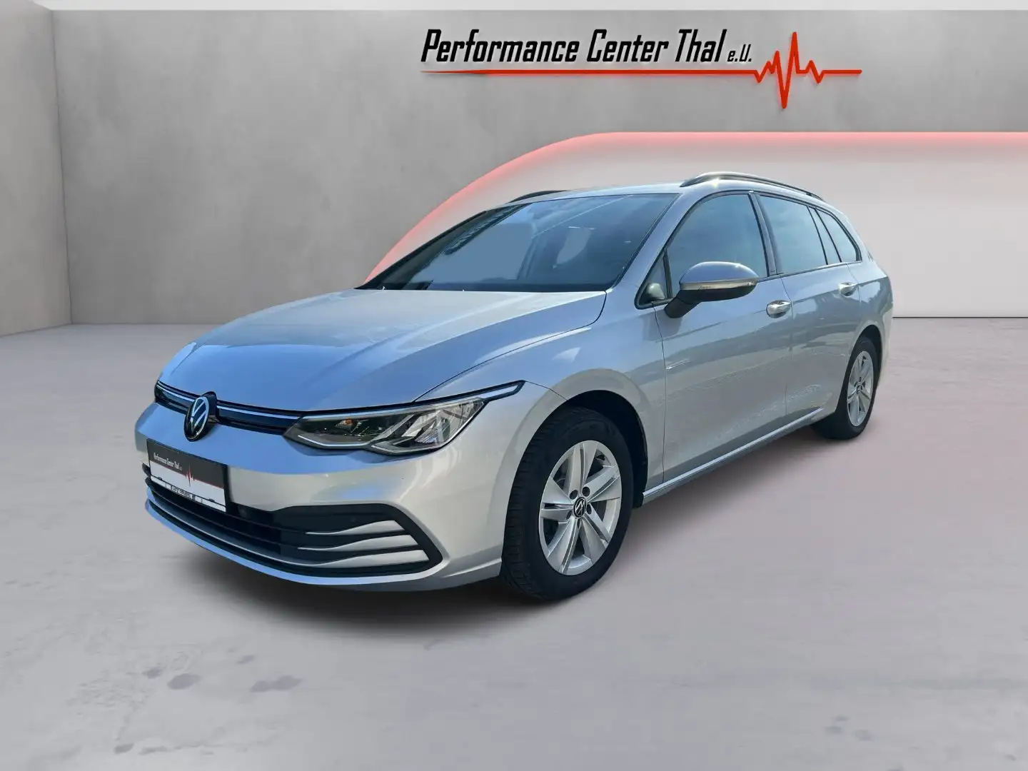 Volkswagen Golf Variant 2,0 TDI Life ACC LED AHK NAVI Silber - 1