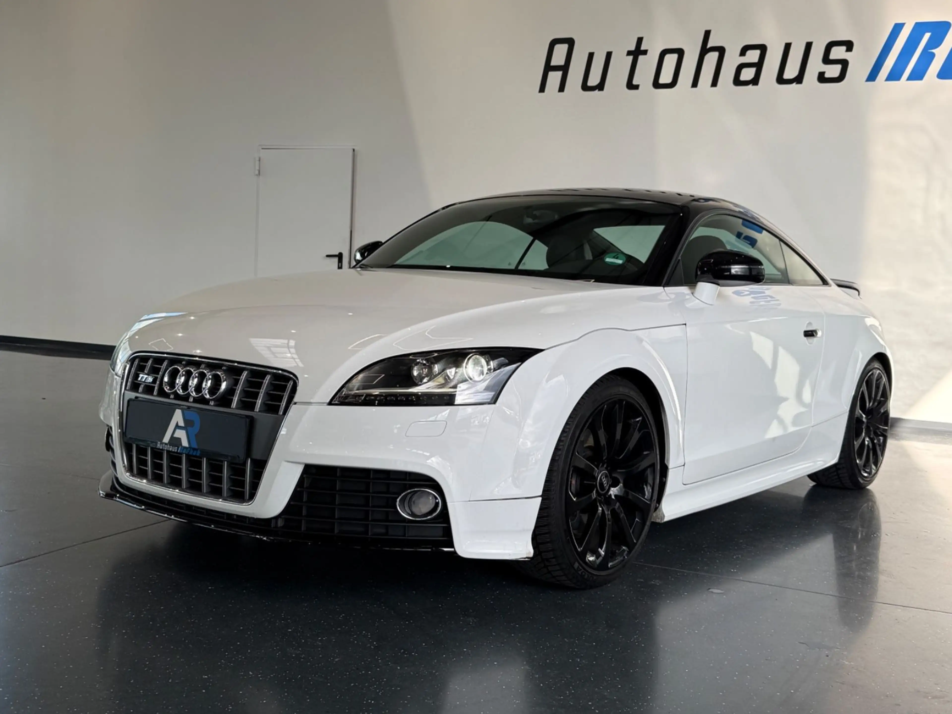 Audi TTS 2.0 TFSI COUPE QUATTRO*SHZ*PDC*XENON*BC* — photo 3