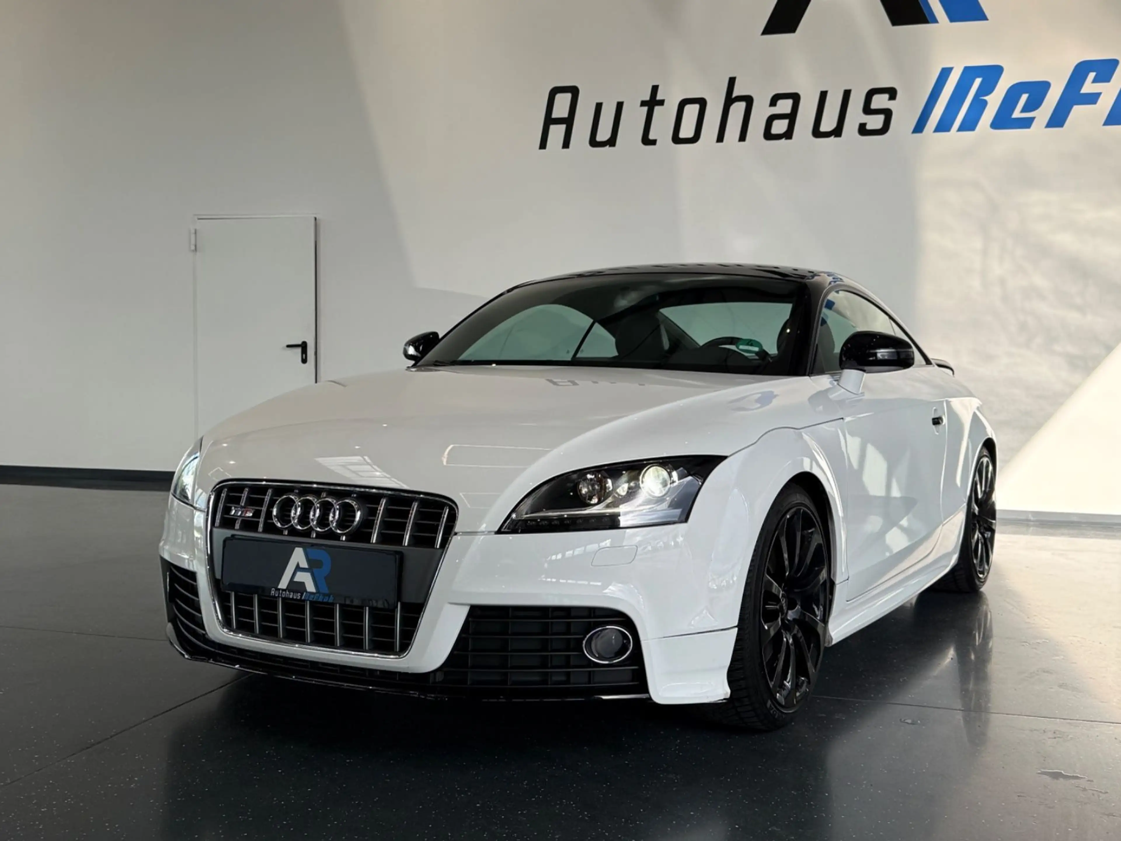Audi TTS 2.0 TFSI COUPE QUATTRO*SHZ*PDC*XENON*BC* — photo 2
