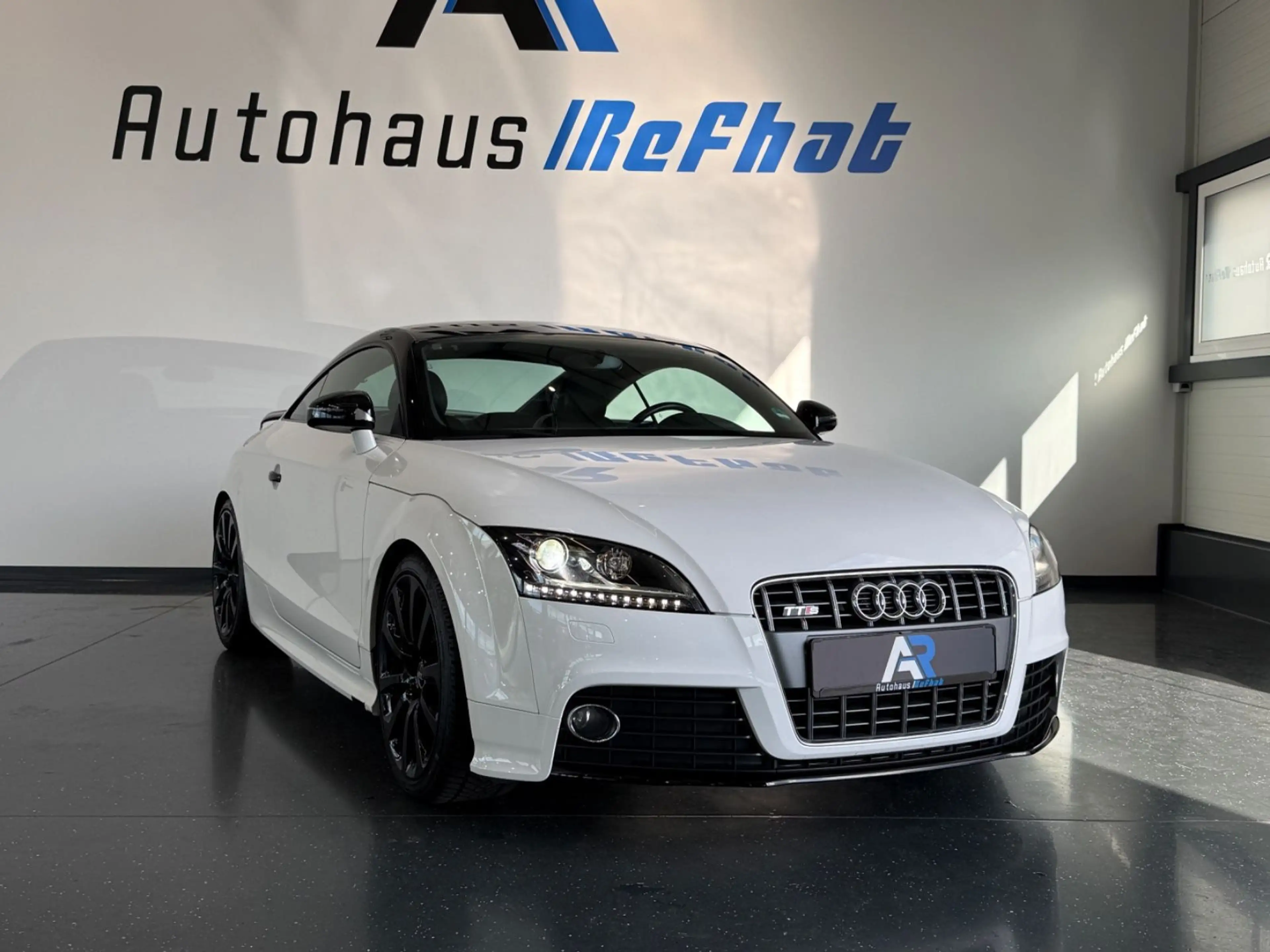 Audi TTS 2.0 TFSI COUPE QUATTRO*SHZ*PDC*XENON*BC* — photo 6
