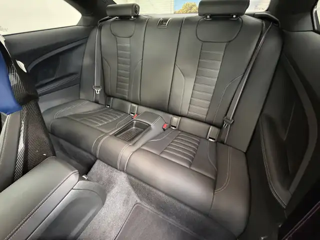 BMW M2 view 12