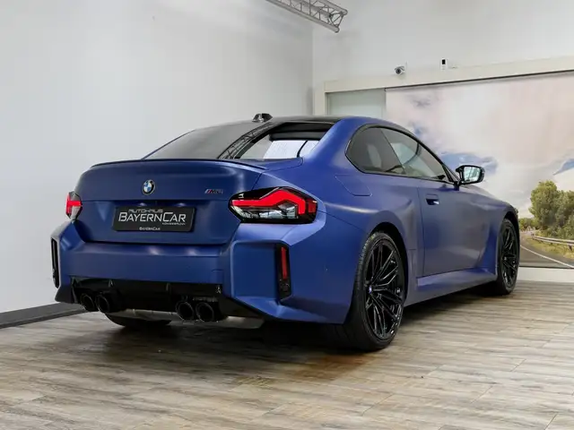 BMW M2 view 6