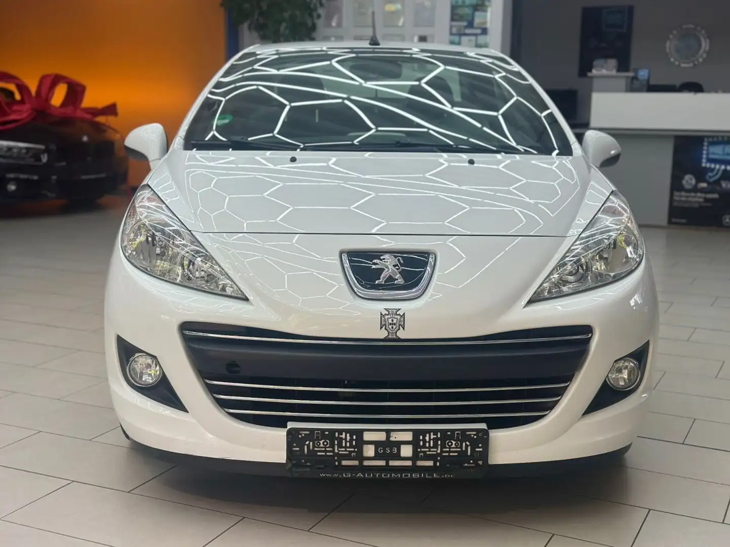 Peugeot 207 CC 1.6 16V Cabrio Klima Sitzhzg. Sportsitze PDC Le Blanc - 2
