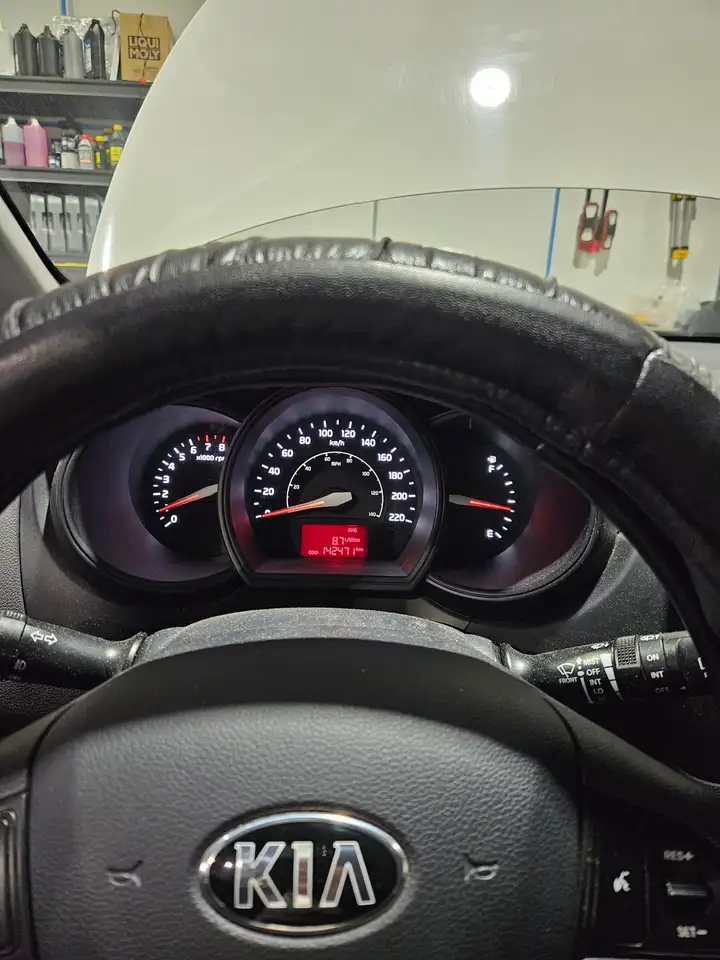 Kia Rio снимка Kia Rio