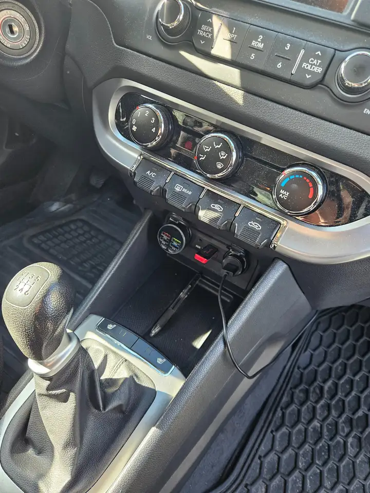 Kia Rio снимка Kia Rio