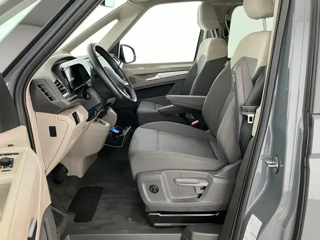 Volkswagen T7 Multivan VW T7 Multivan ÜH TDI Ansicht 14